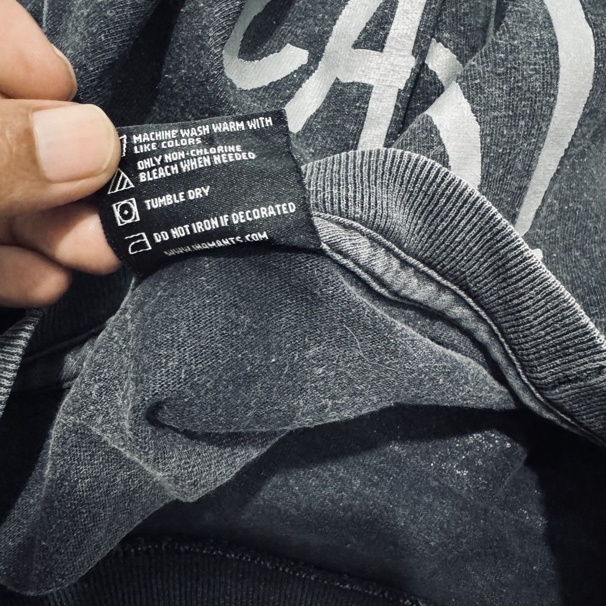 IN4MATION Drop bombs…not Names Size US S / EU 44-46 / 1 - 6 Thumbnail