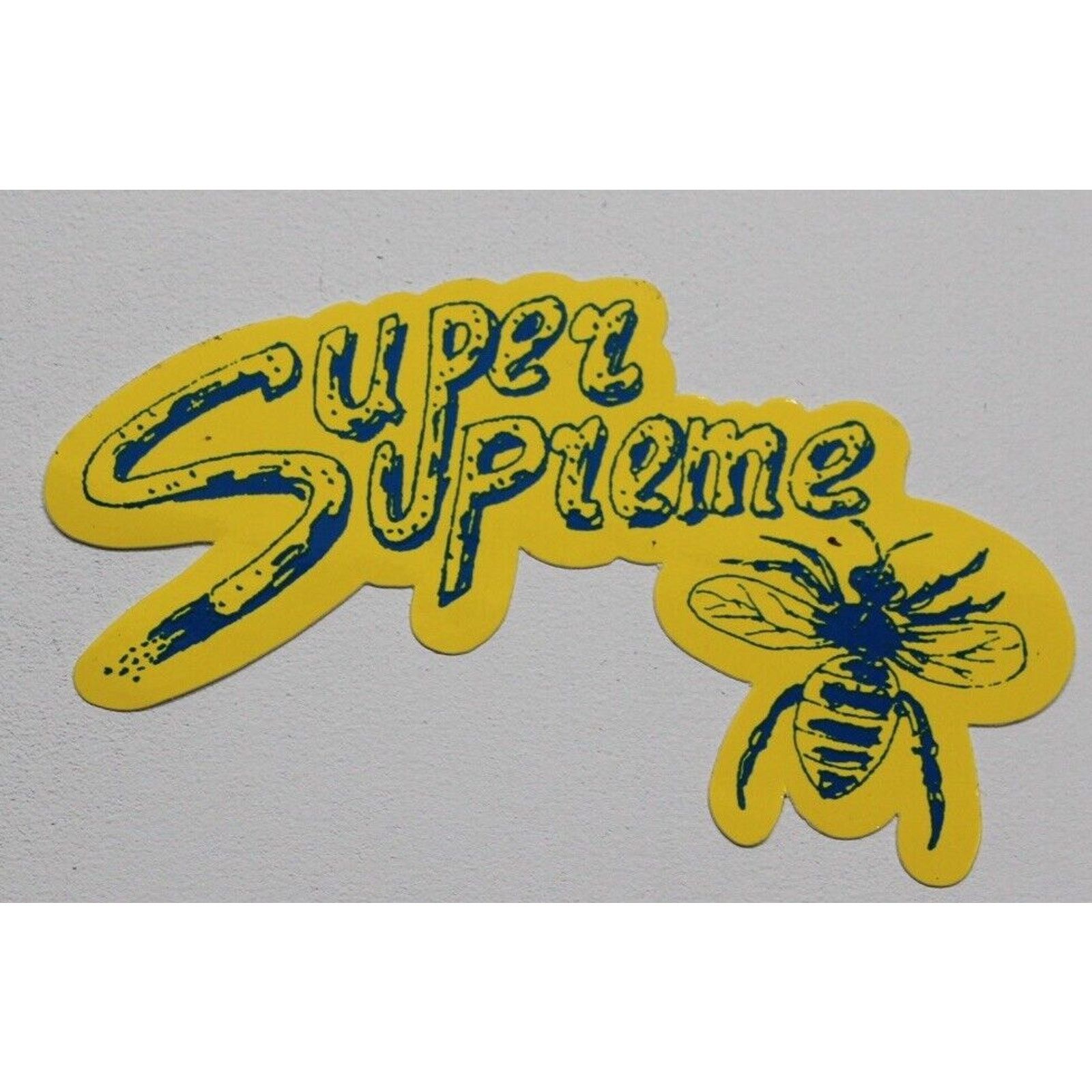 Supreme Supreme Wilfred Luminous Sticker Bee Sticker Yellow Size ONE SIZE - 1 Preview