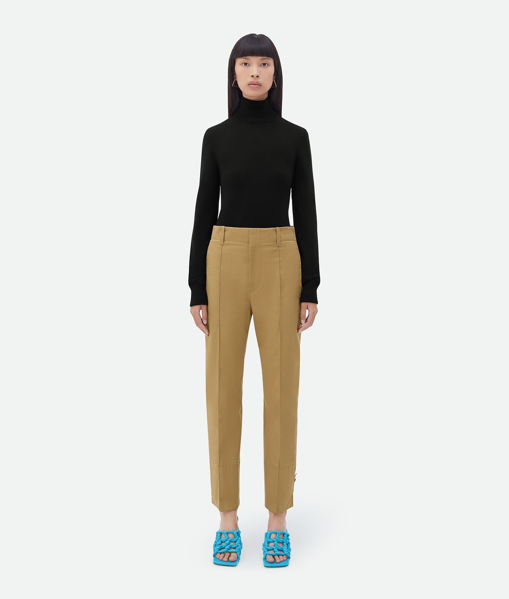 Bottega Veneta o1bcso1str0225 Slim Leg Cotton Twill Pant in Beige Size 24" / US 00 / IT 34 - 1 Thumbnail