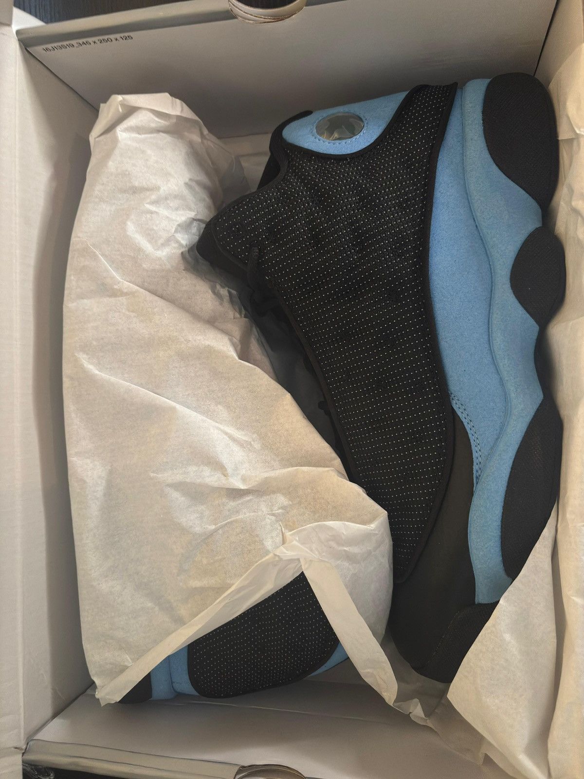 Jordan Brand Nike Air Jordan 13 Retro "University Blue" Size US 11 / EU 44 - 11 Thumbnail