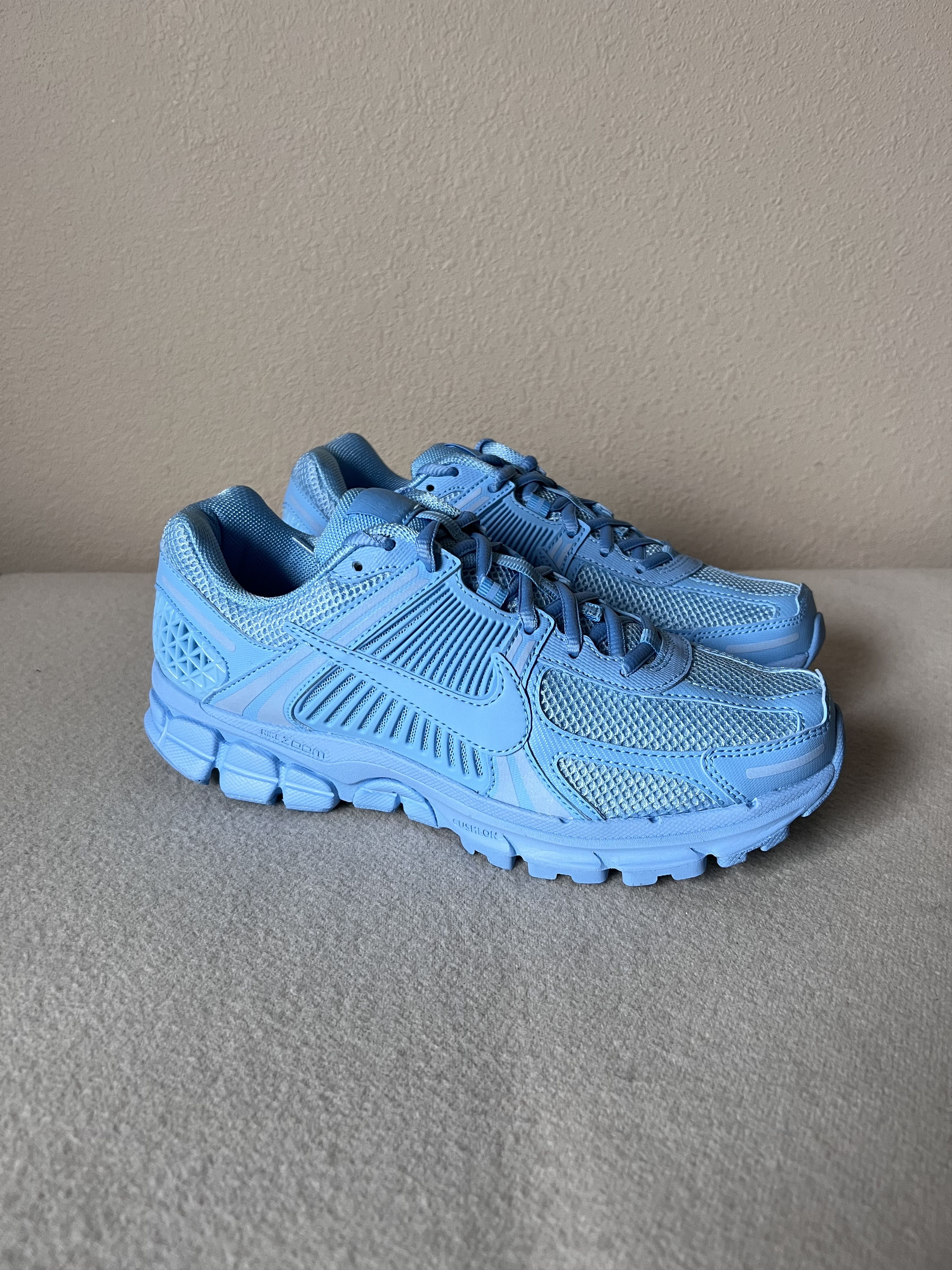 Nike Nike Zoom Vomero 5 in Lakeside Blue Size US 7.5 / EU 40-41 - 1 Thumbnail