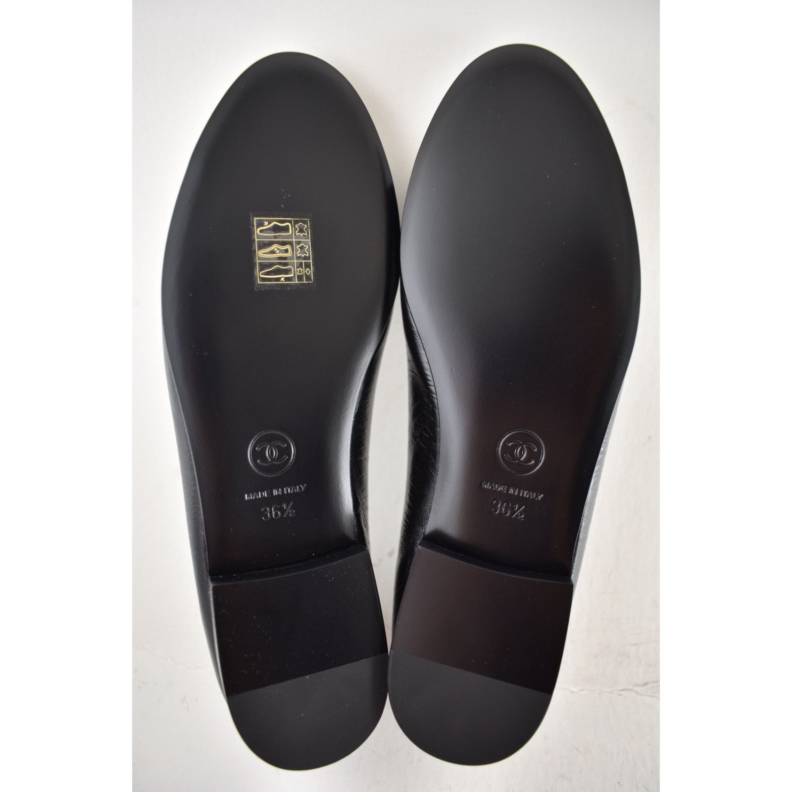 Chanel Chanel 26S Black White Lambskin CC Bow Ballet Flat 36.5 Size US 6.5 / IT 36.5 - 21 Thumbnail