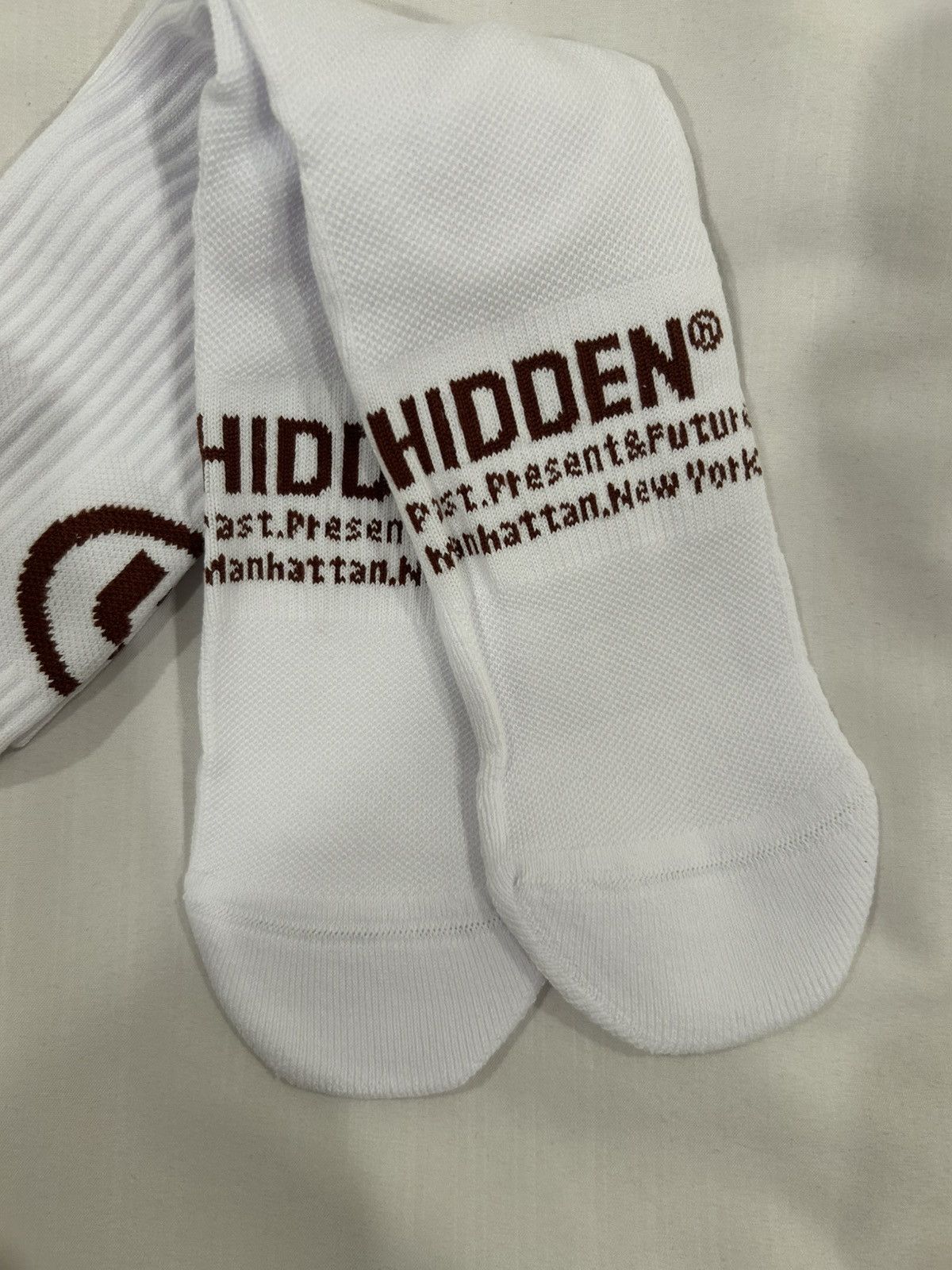 HIDDEN Hidden NY Socks White Brown Size ONE SIZE - 6 Thumbnail