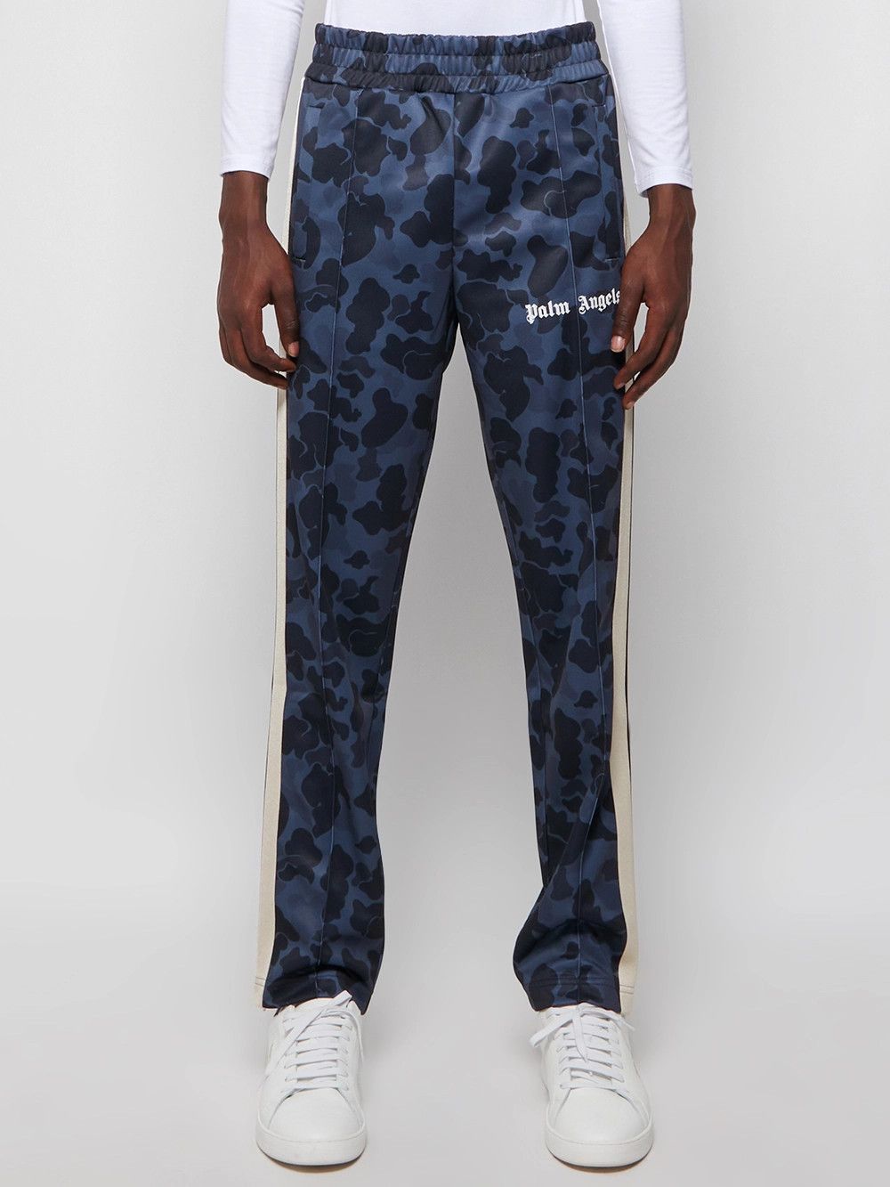 Palm Angels o1in1s0225 Q:1 / Night Camo Track Pant in Blue/Black Size US 32 / EU 48 - 3 Thumbnail
