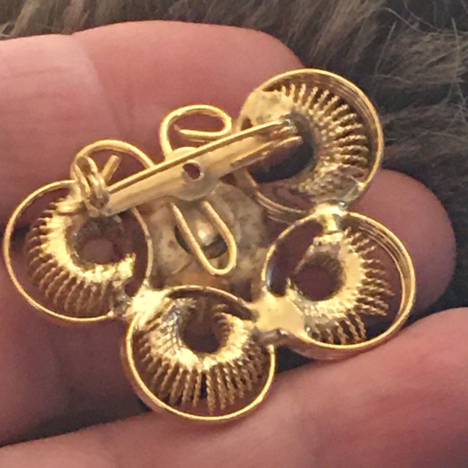 Vintage Vintage 60s new old stock gold butterfly brooch Size ONE SIZE - 7 Thumbnail