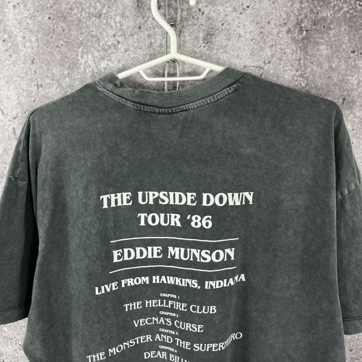 Band Tees Eddie Munson The Upside Down Tour ‘86 T-Shirt Size S Size US S / EU 44-46 / 1 - 7 Thumbnail