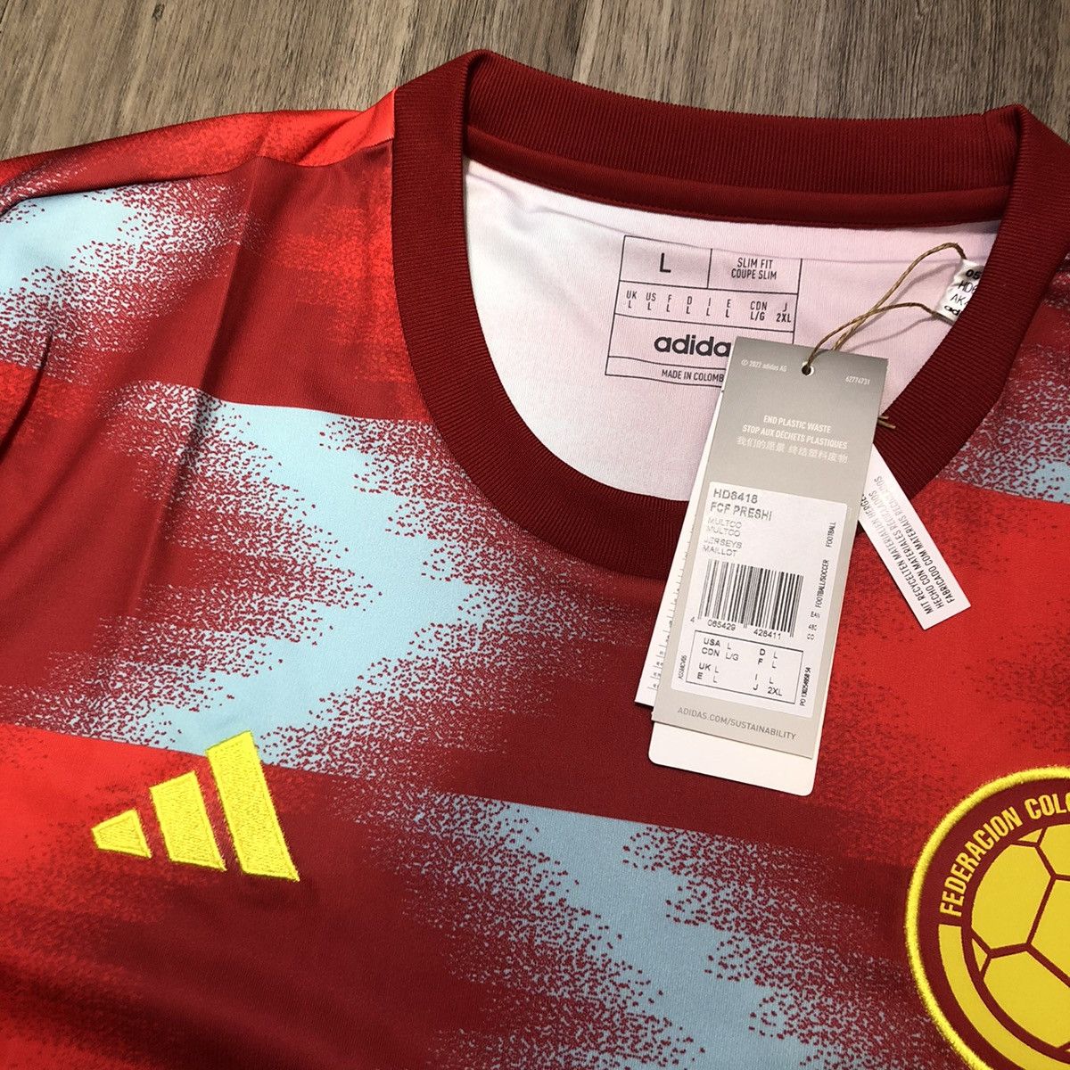 Adidas Colombia 22/23 training jersey (bnwt) Size US L / EU 52-54 / 3 - 4 Thumbnail