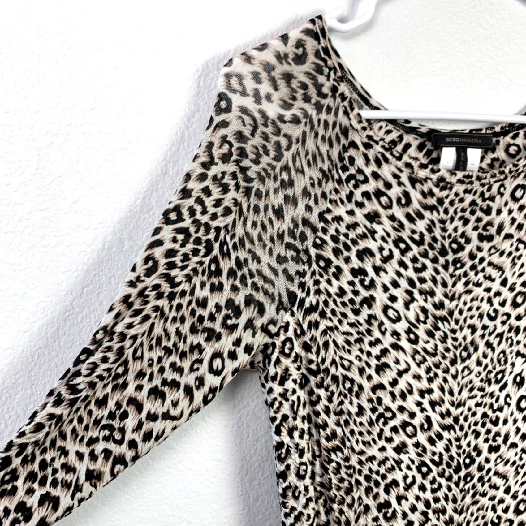 Bcbgmaxazria BCBGMAXAZRIA Animal Print Long Sleeve Dress Medium Multicolor Leopard A-Line, Bodycon, Long Dress Size M / US 6-8 / IT 42-44 - 2 Thumbnail