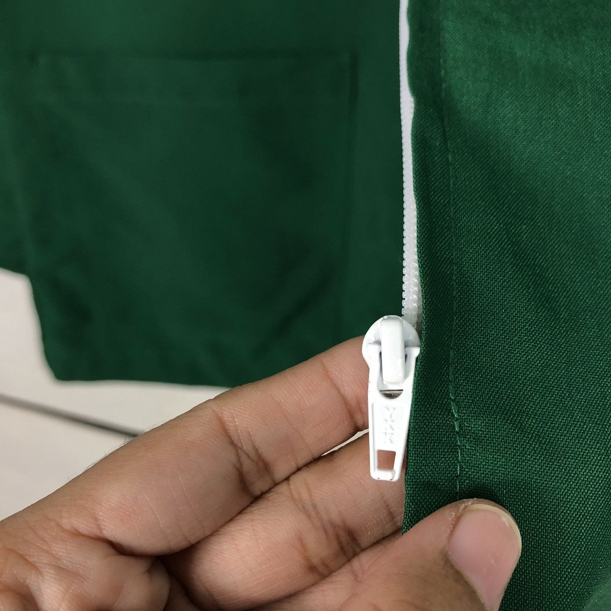 Japanese Brand Vintage 7-Eleven Employee Uniform Jacket Green Zip-Up Size US M / EU 48-50 / 2 - 17 Thumbnail