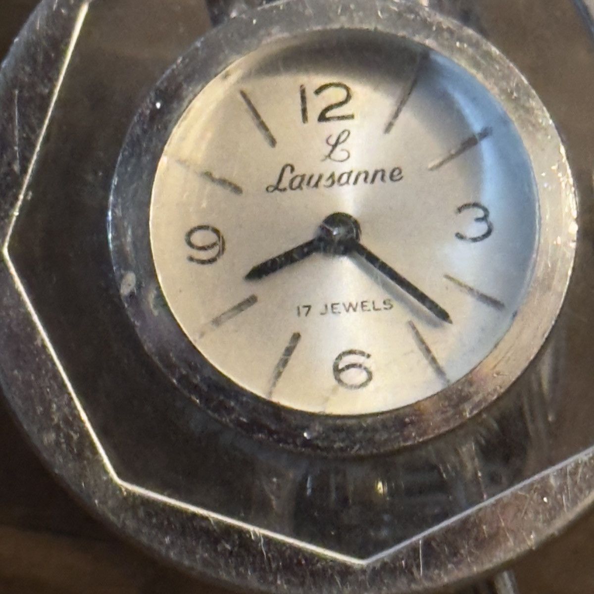 Vintage Vintage Lausanne 17 jewels silver hexagon watch Size ONE SIZE - 5 Thumbnail