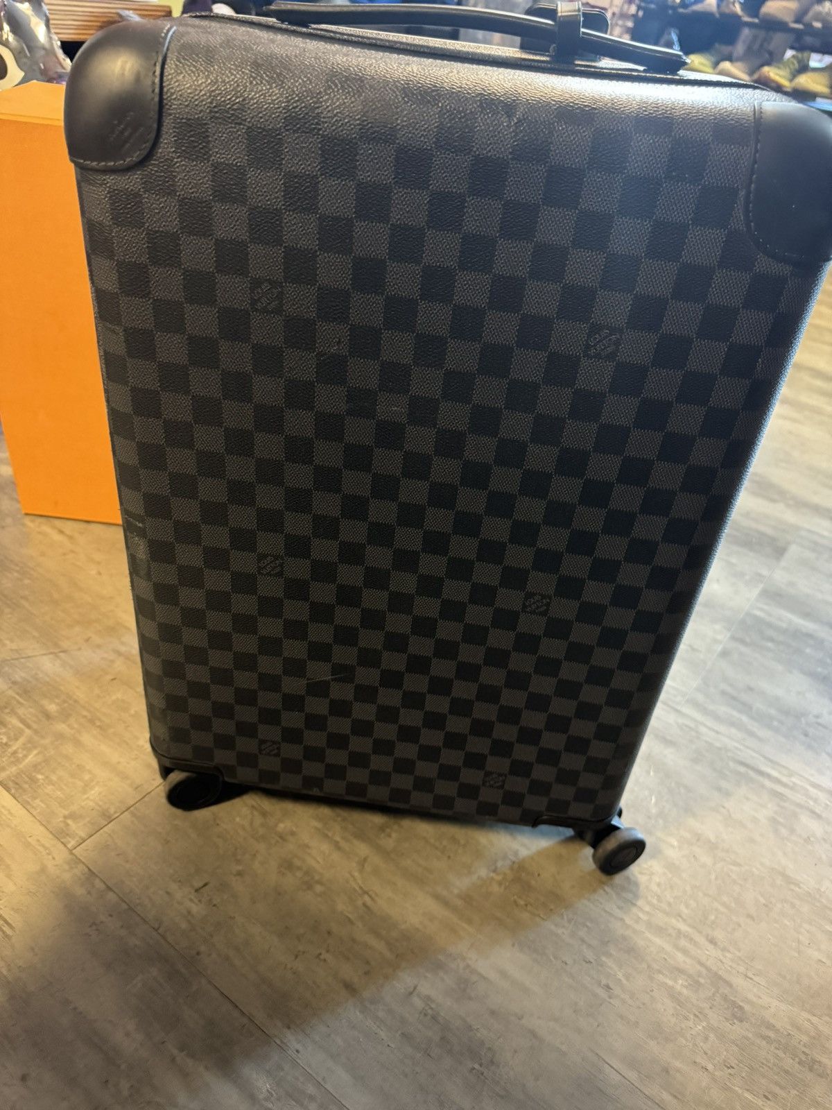 Louis Vuitton Louis Vuitton Horizon 55 Graphite Size ONE SIZE - 1 Thumbnail