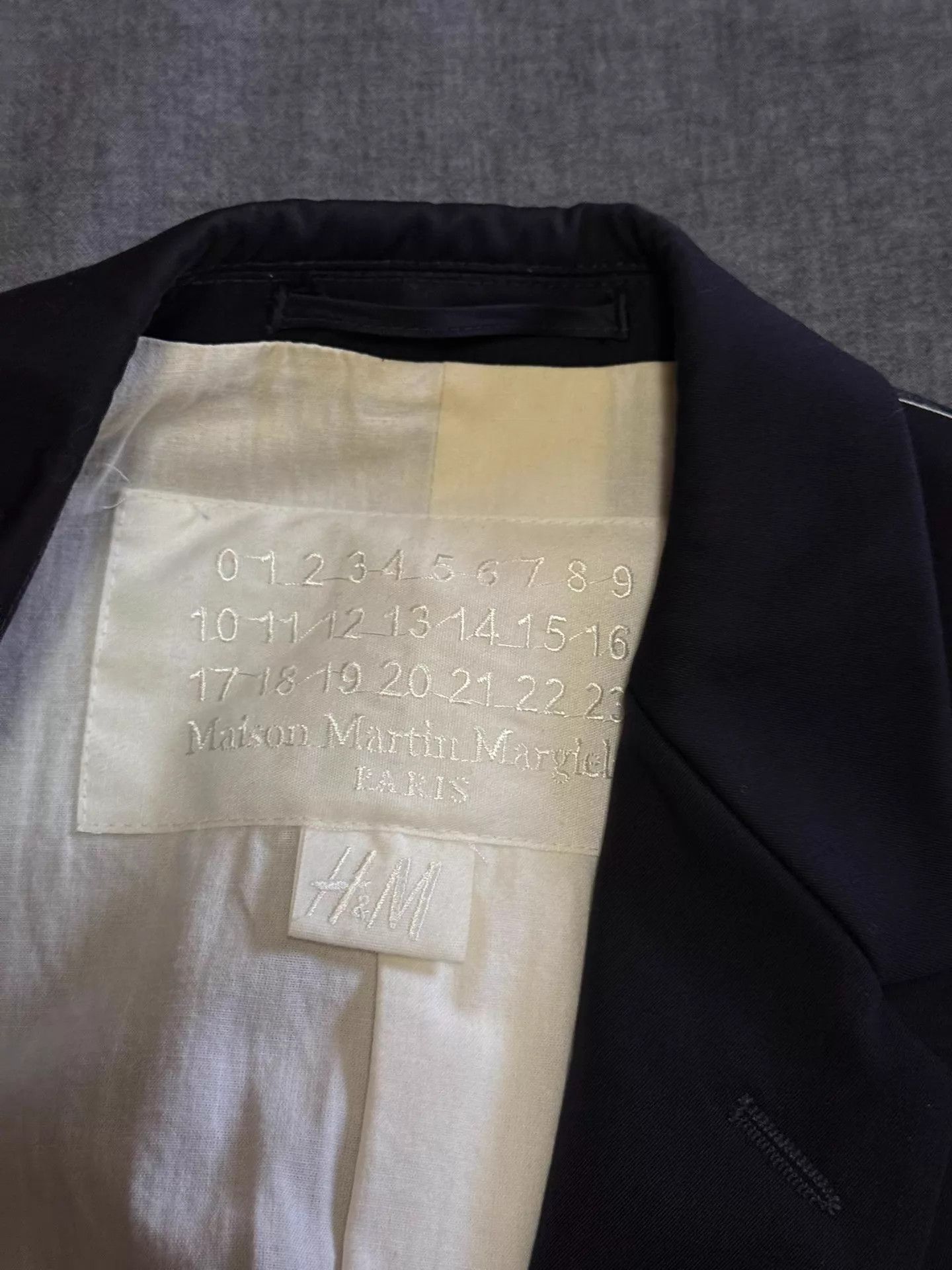 Maison Margiela Maison Margiela x HM Wool Jacket 44 Shoulder Pad Near Mint Size US S / EU 44-46 / 1 - 3 Thumbnail