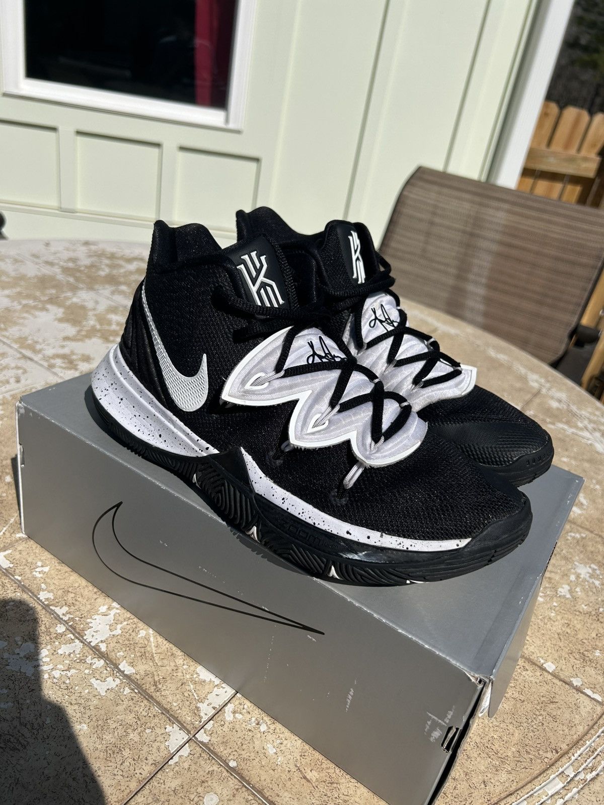 Nike nike kyrie 5 team black Size US 8.5 / EU 41-42 - 4 Thumbnail