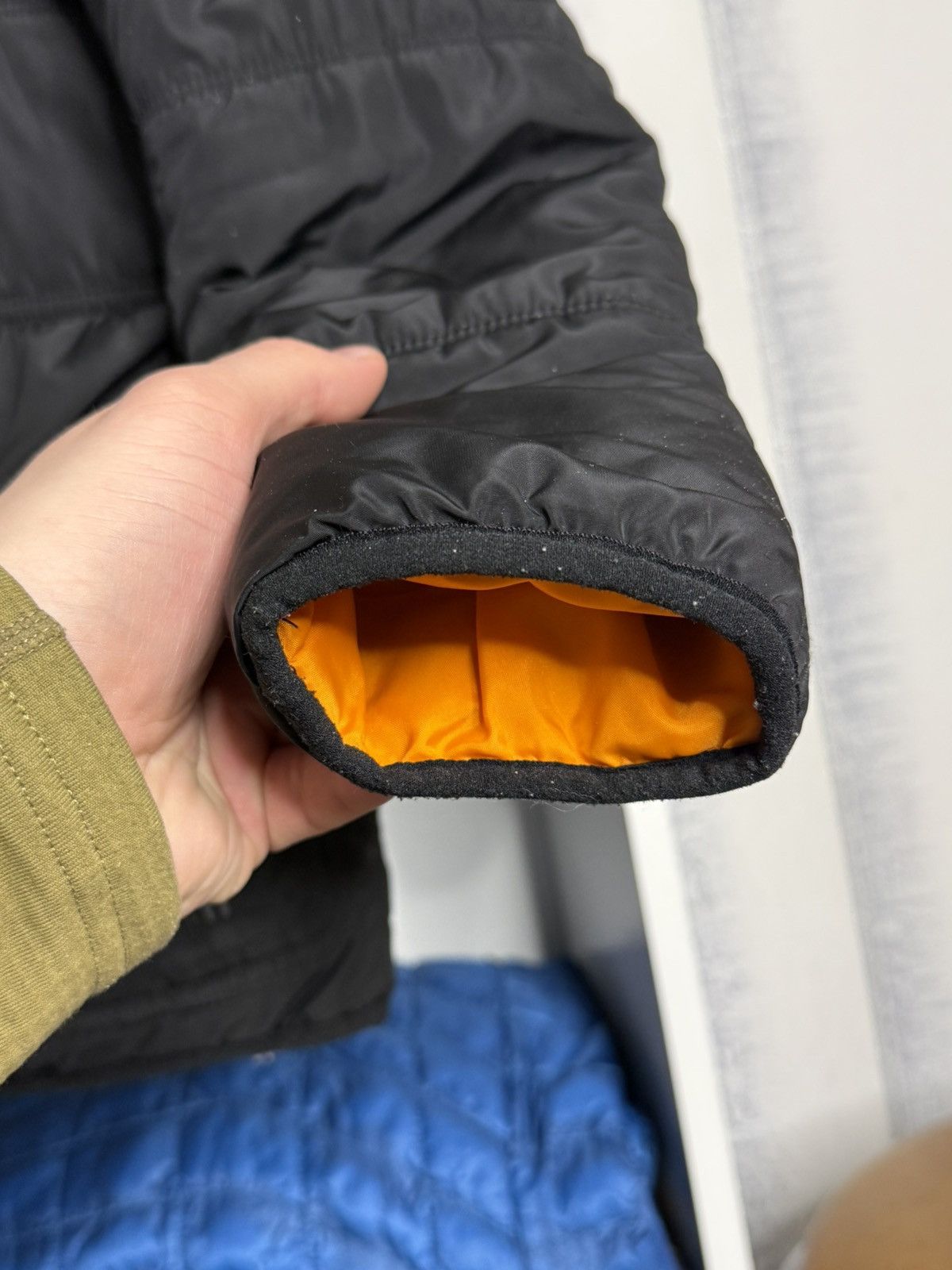 Diesel Vintage Diesel Y2K Puffer Jacket size S Size US S / EU 44-46 / 1 - 7 Thumbnail