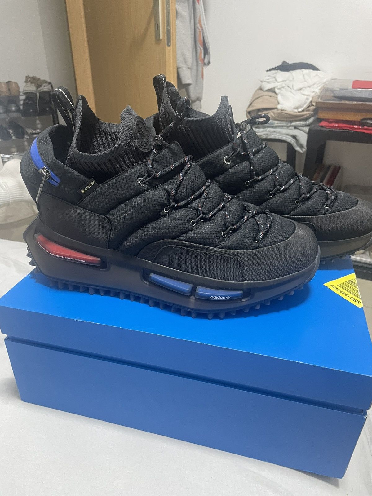 Adidas × Moncler Adidas NMD moncler triple black Size US 11.5 / EU 44-45 - 3 Thumbnail