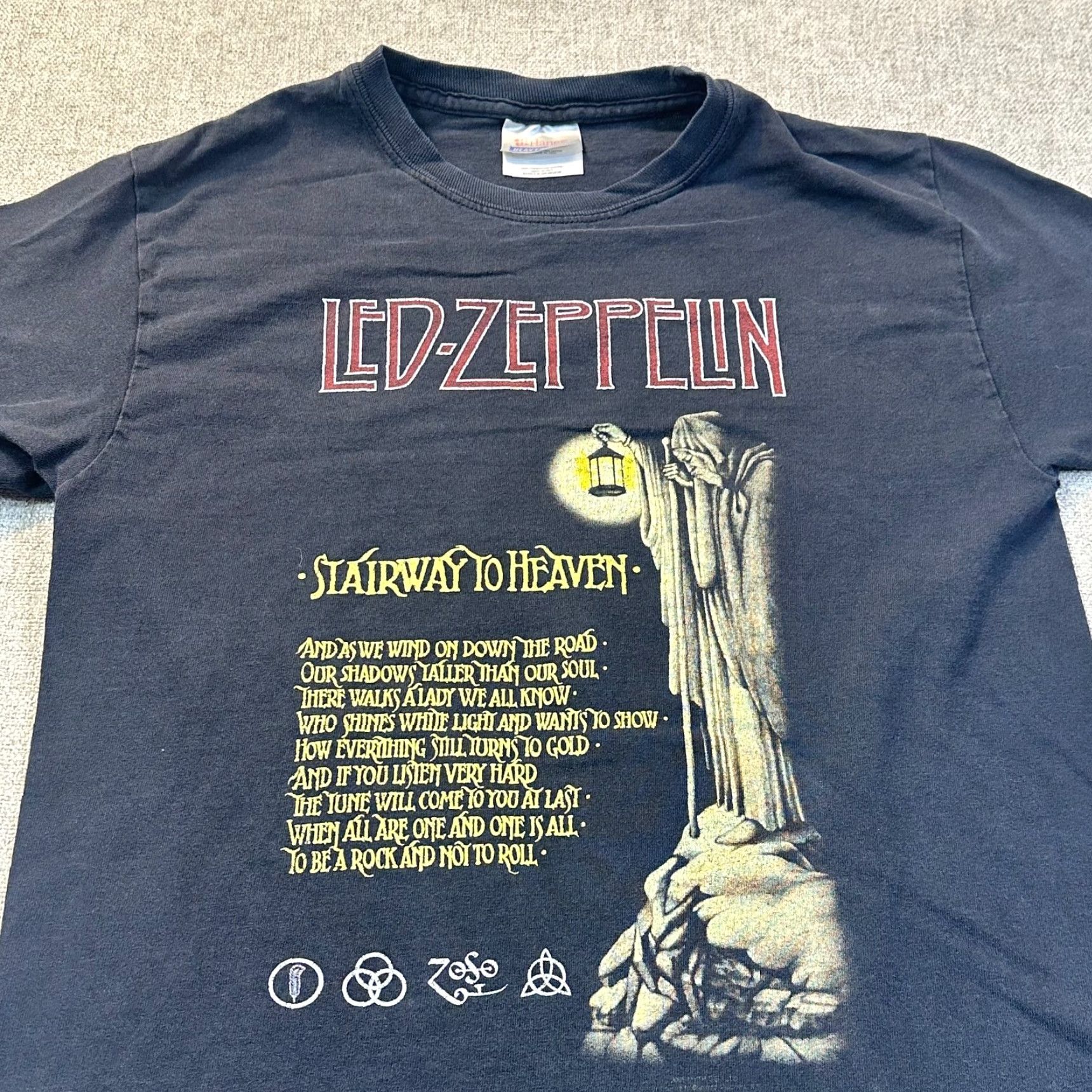 Hanes Led Zeppelin T-Shirt Mens Small Crew Neck Multicolor Graphic Print Lyrics Wizard 2000s Rock Band Hanes Size US S / EU 44-46 / 1 - 3 Thumbnail