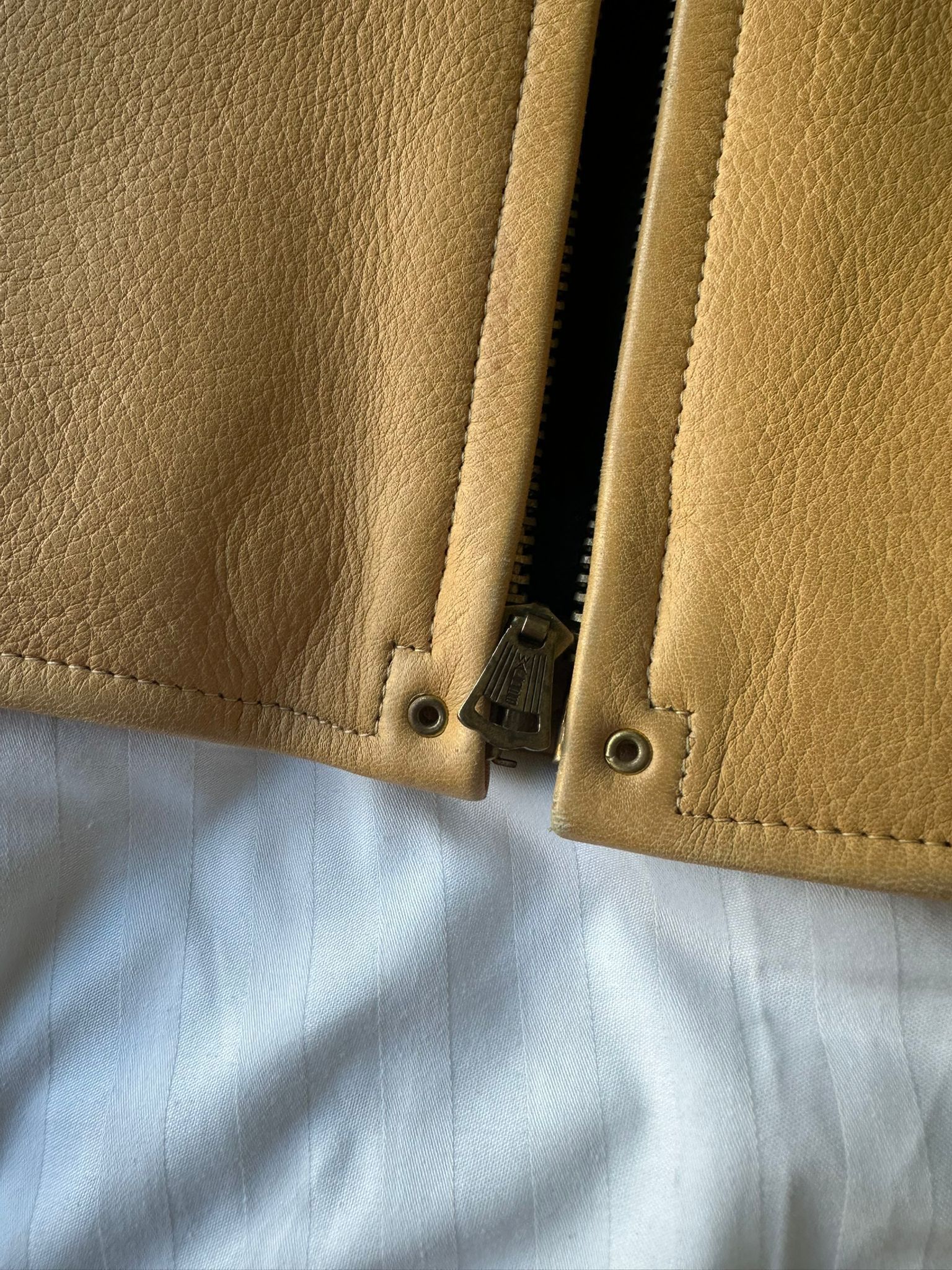 Japanese Brand Bilt Buck (Attractions) Deerskin Camel Size 40 Size US M / EU 48-50 / 2 - 5 Thumbnail