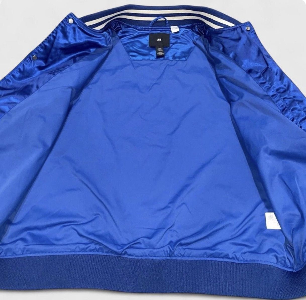 H&M H&M x Yale University Satin Varsity Bomber Jacket Blue+White Size US XL / EU 56 / 4 - 4 Thumbnail