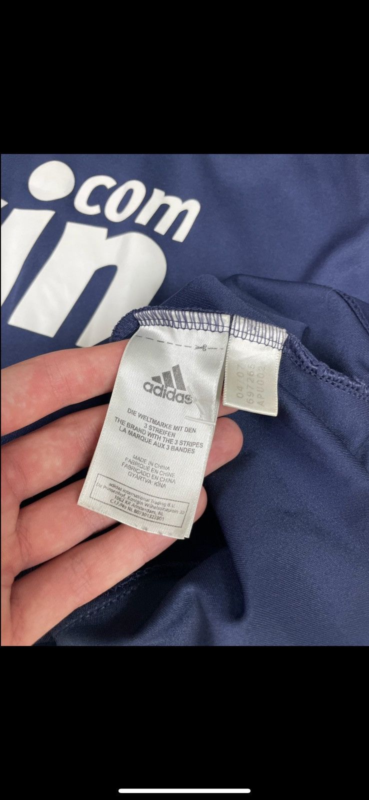 Adidas Vintage Real Madrid adidas soccer jersey blue away size XL Size US XL / EU 56 / 4 - 7 Thumbnail