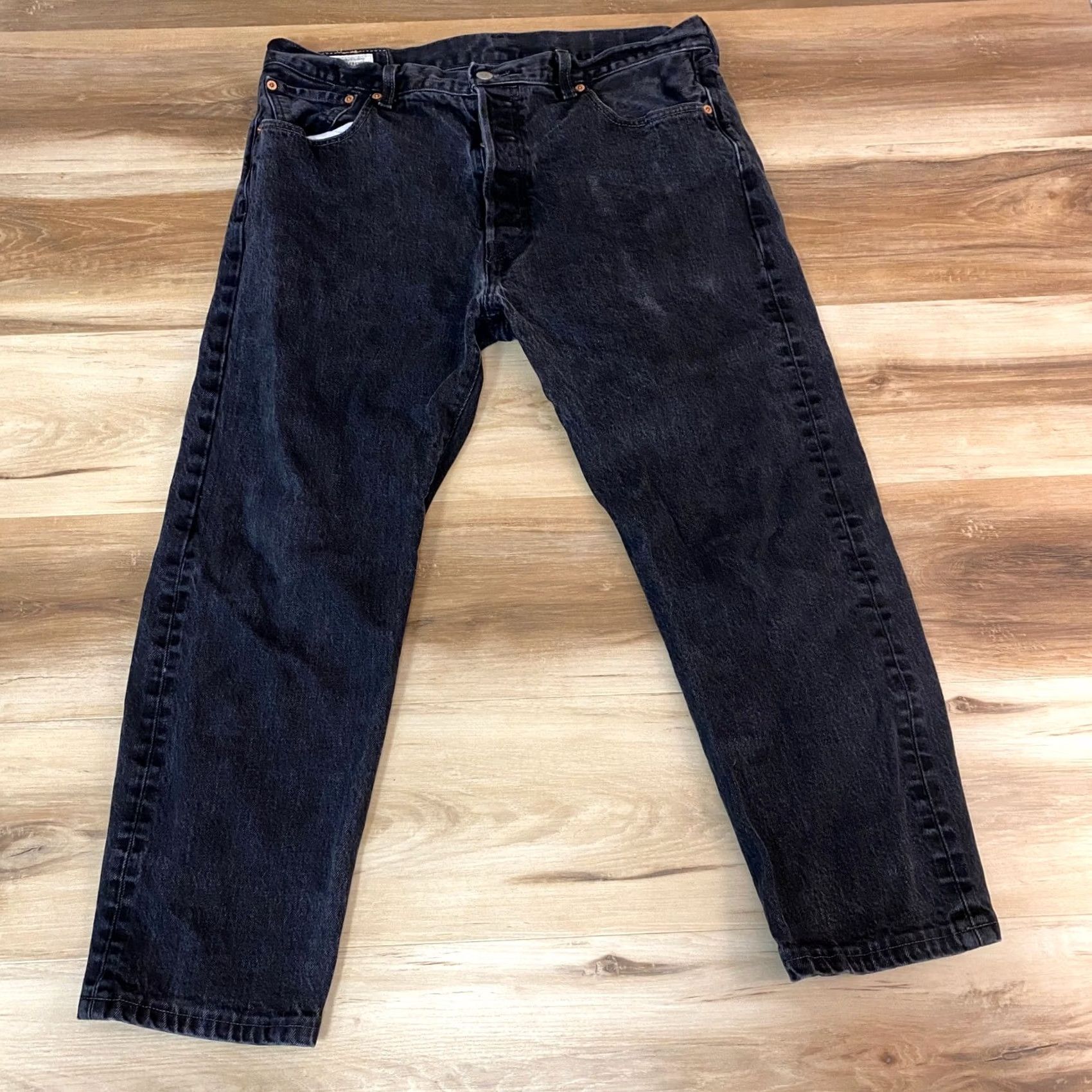 Levi's Levi's 501 Mens 36 x 25 Jeans Button Fly Black Wash Denim Straight Vintage Grunge 501 Levi's Mens Jeans Size US 36 / EU 52 - 2 Thumbnail