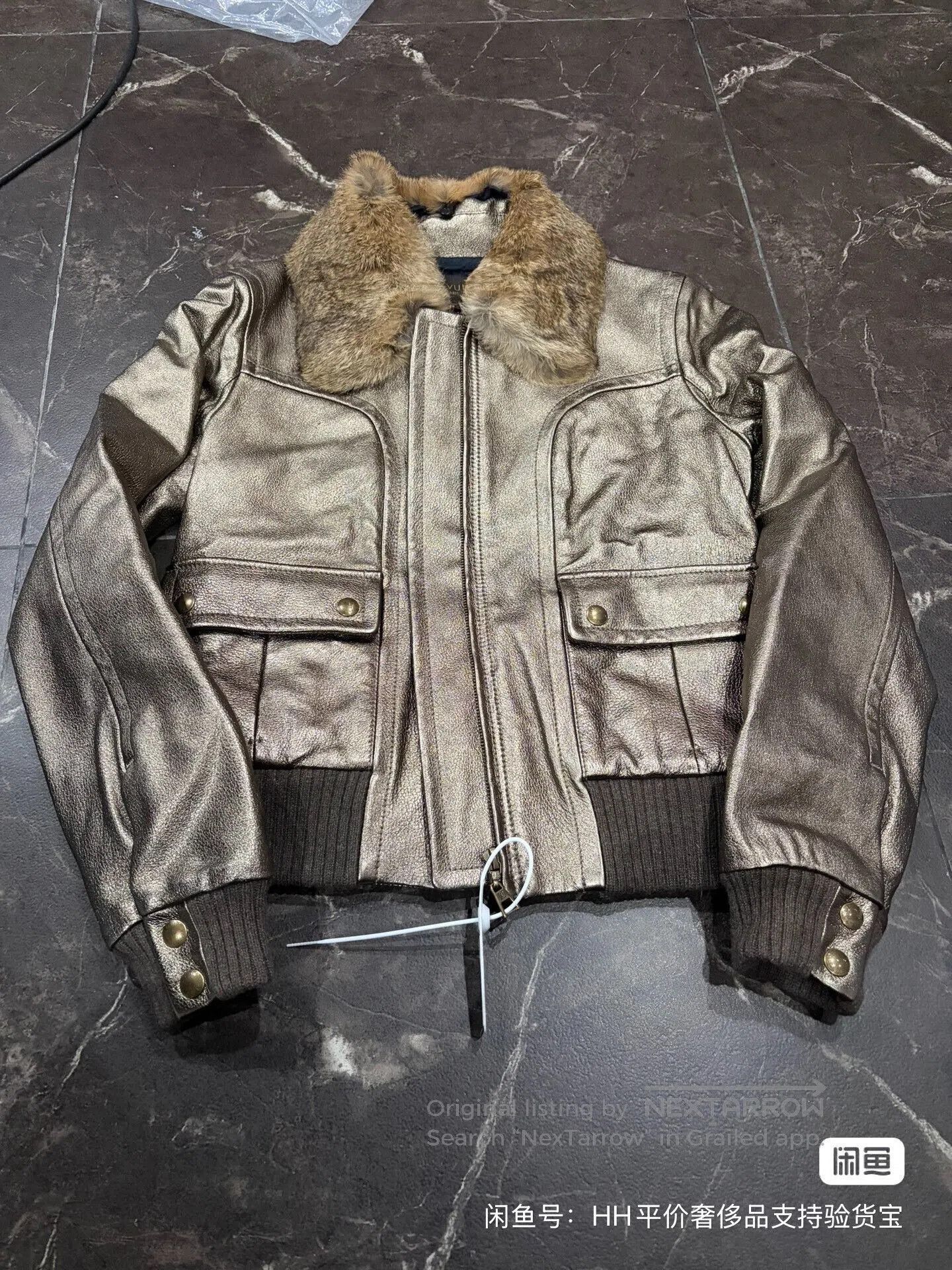 Louis Vuitton Louis Vuitton Women's Leather Jacket. Size XS / US 0-2 / IT 36-38 - 1 Thumbnail