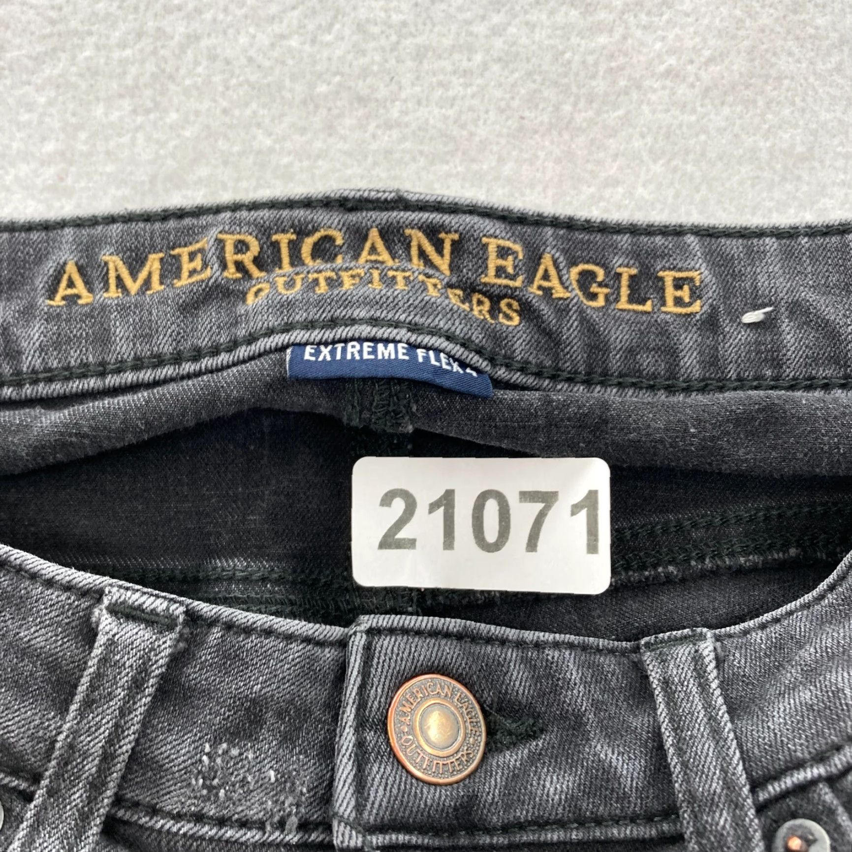 American Eagle Outfitters American Eagle Outfitters Skinny Jeans Mens 29x32 Black Stretch Denim Distressed Destroyed Size US 29 - 6 Thumbnail