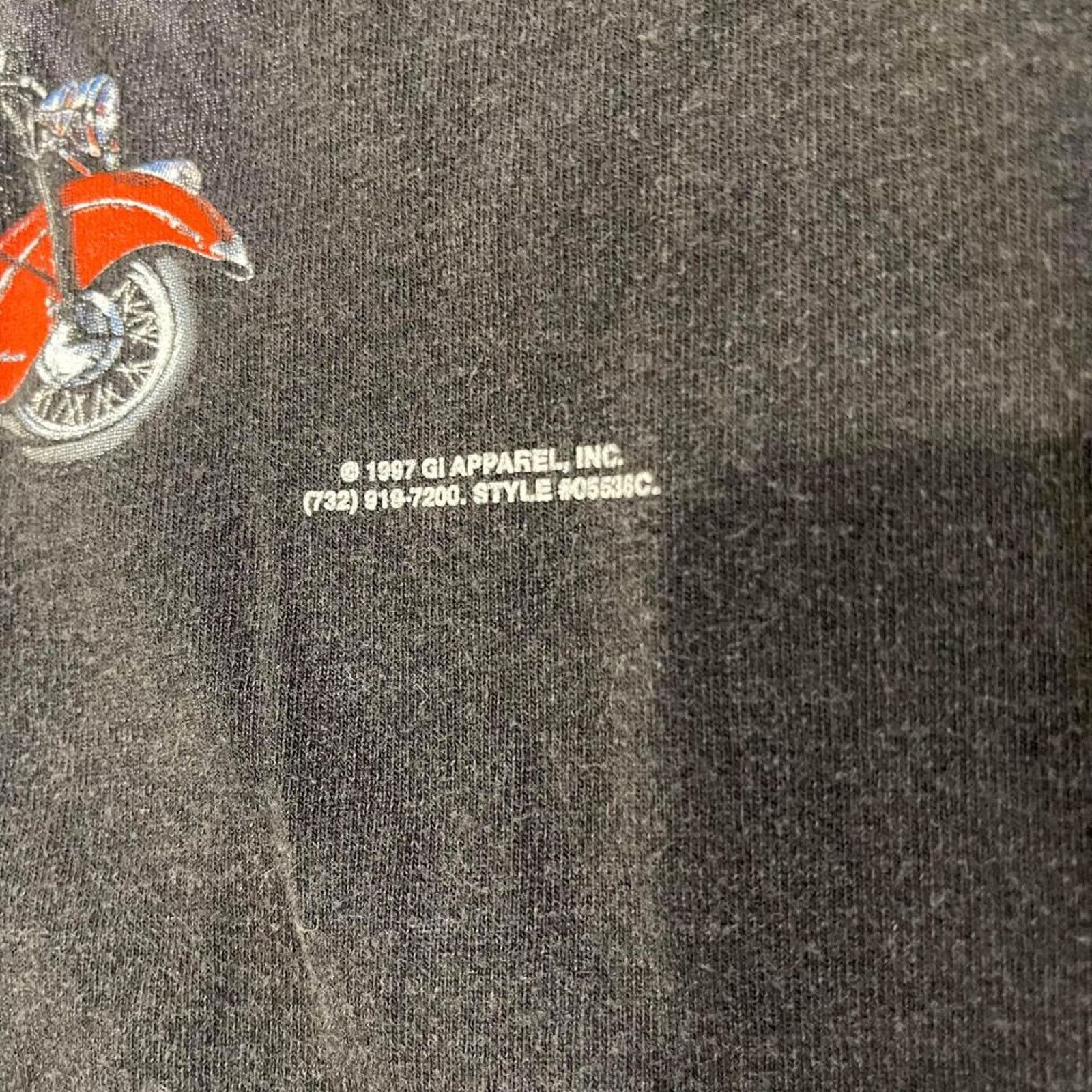 Gildan Vintage 97 Riding Through The Years Motorcycle TShirt Men XL Size US XL / EU 56 / 4 - 6 Thumbnail