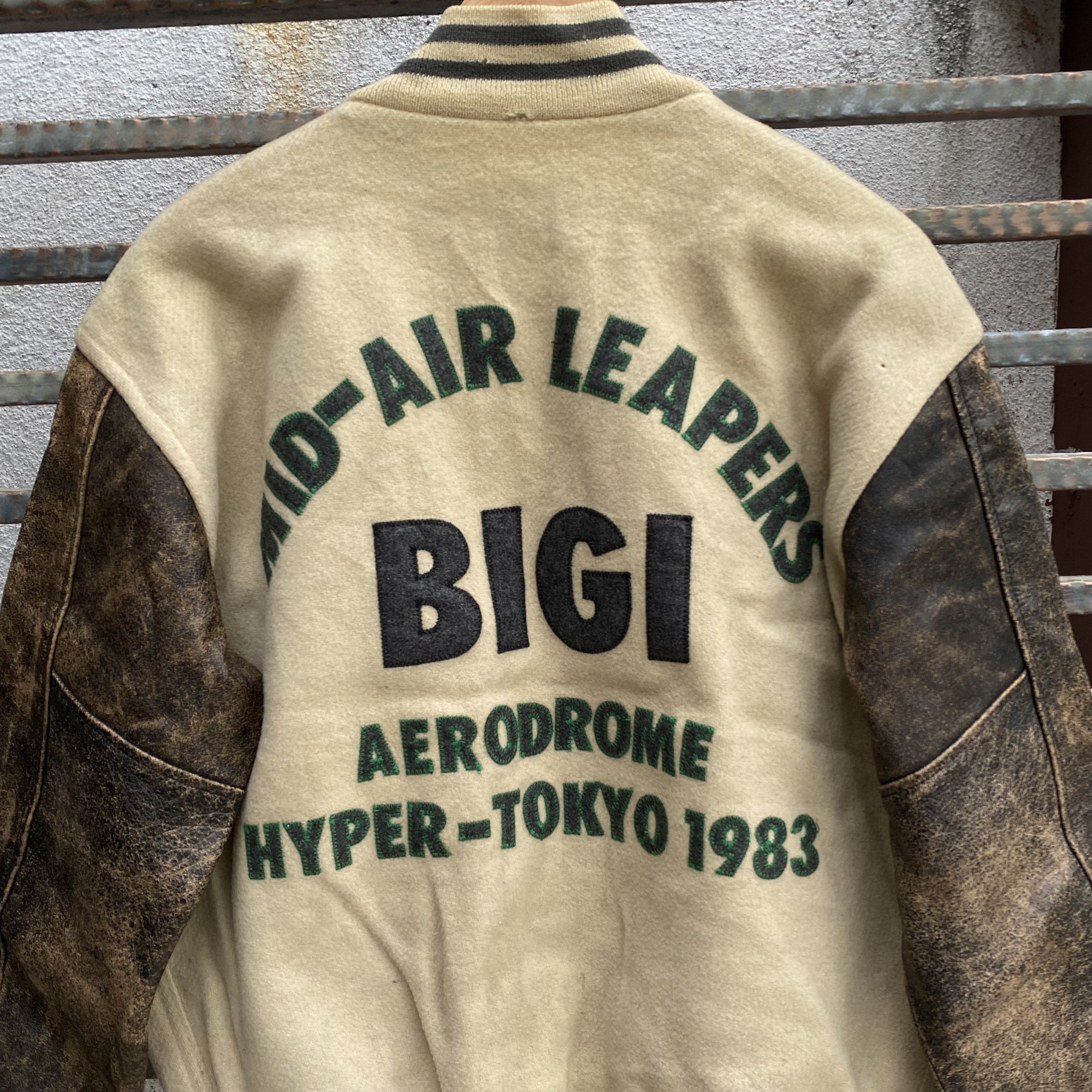 BIGI 80s Bigi Aerodrome Tokyo Varsity Sleeve Leather Size US L / EU 52-54 / 3 - 8 Thumbnail