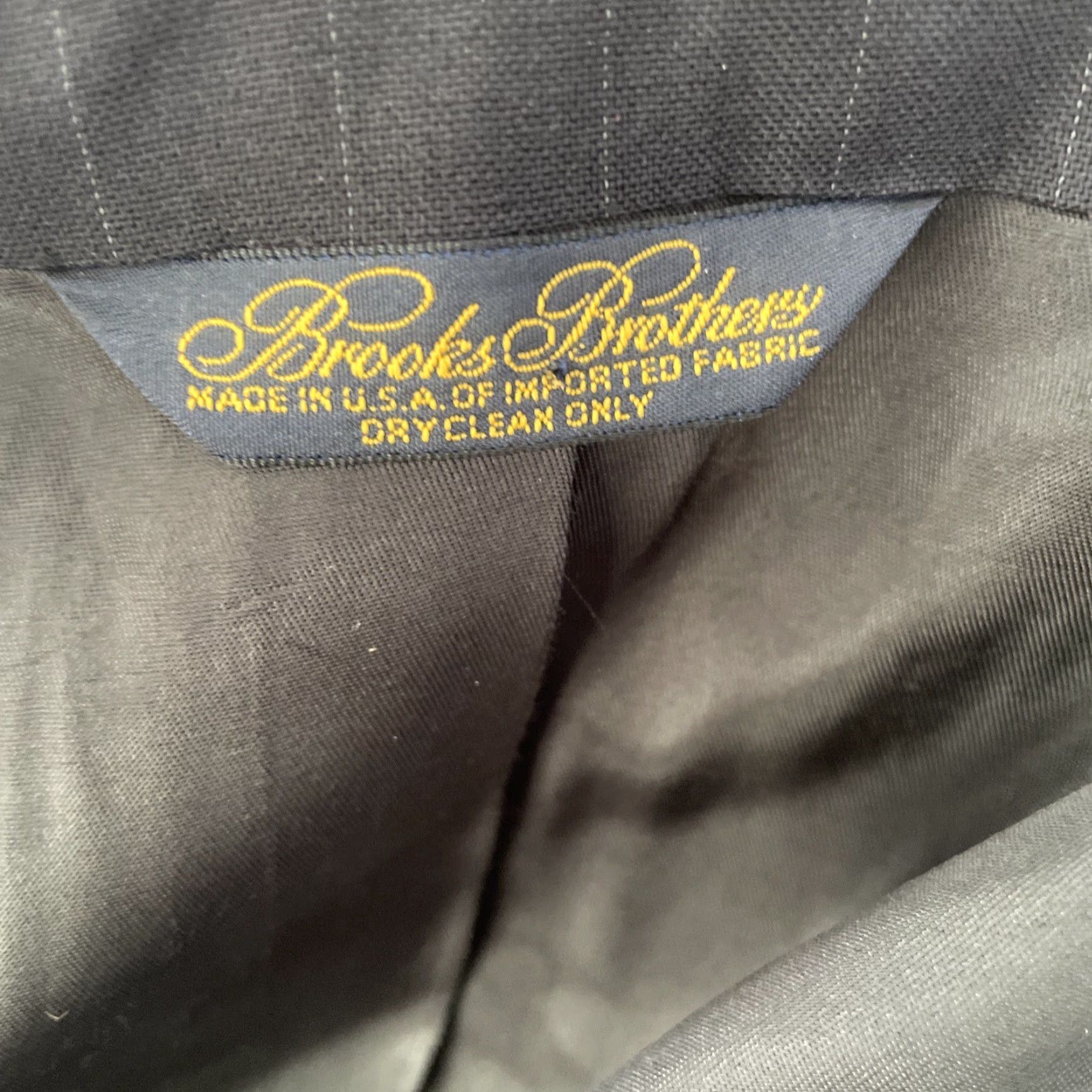 Brooks Brothers VINTAGE Brooks Brothers Pinstripe Dark Blue 2 Piece Suit Men’s 40L Sport Jacket 35x30 Pants Blue Wool Pinstripe 2 Piece Suit Mens 40L Regular Womens? Size 40R - 5 Thumbnail