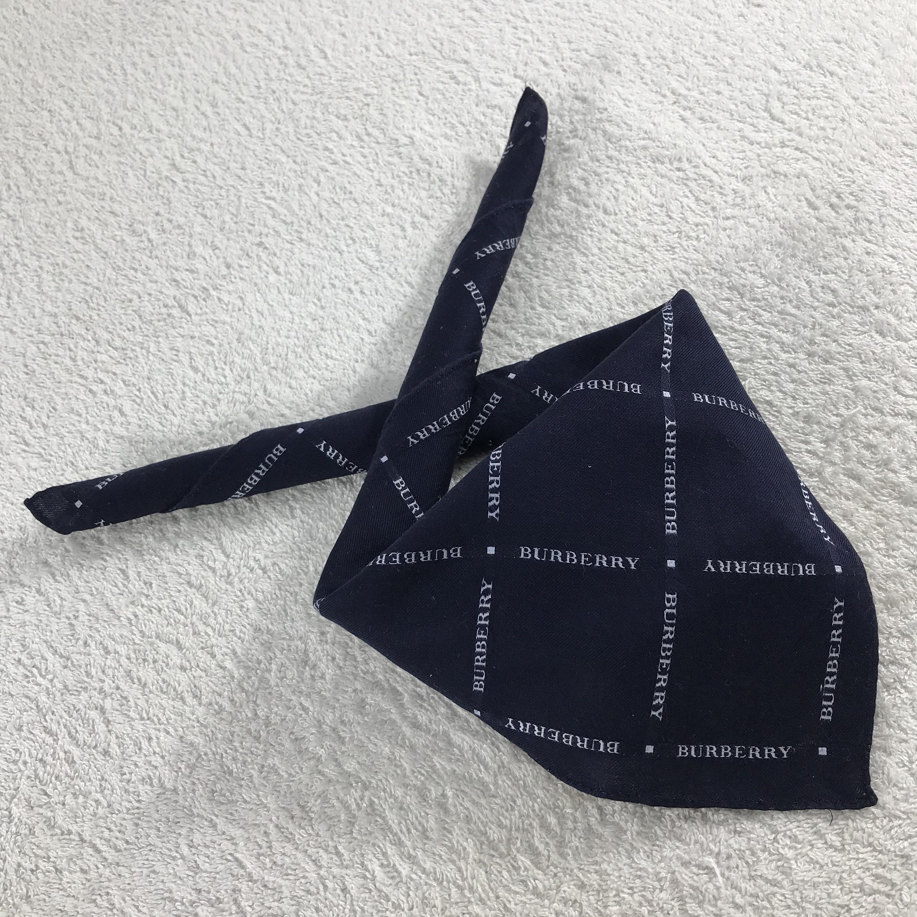 Burberry × Vintage Burberry Bandana / Handkerchief / Neckerchief - S299 Size ONE SIZE - 4 Thumbnail