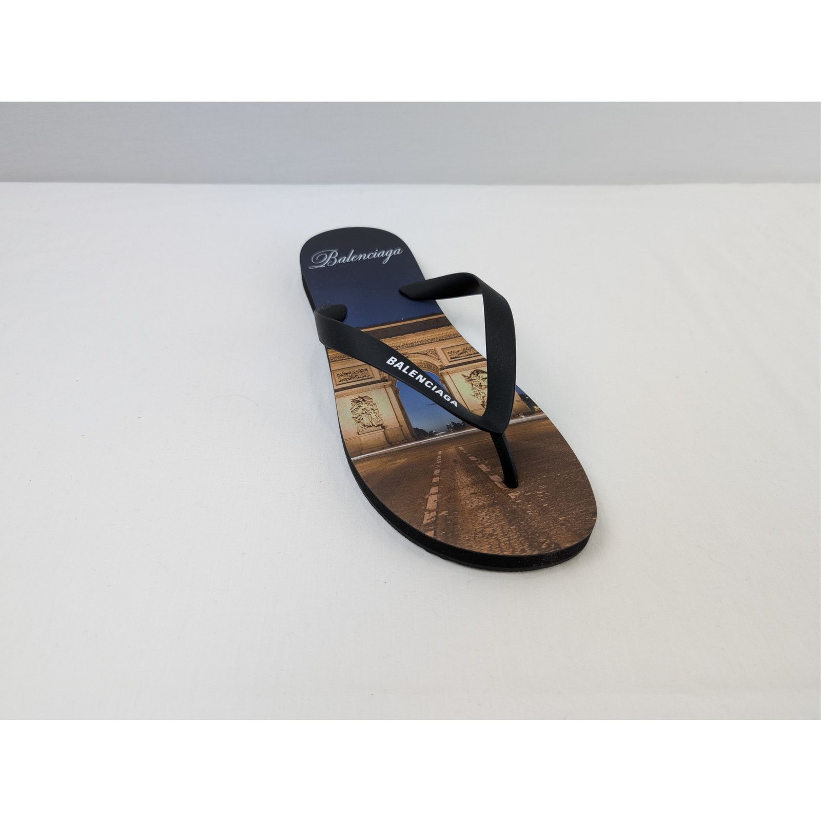 Balenciaga o1rshd1 Souvenir Thong TPU Monument Print Slipper in Arc Size US 9 / EU 42 - 3 Thumbnail