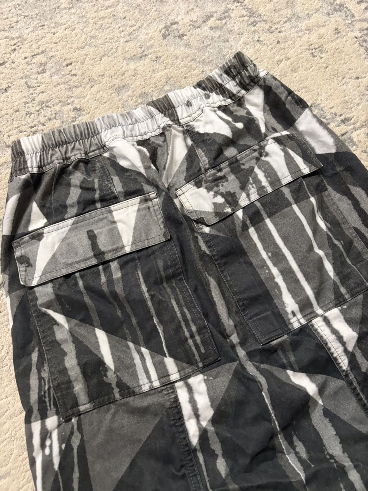 Rick Owens Drkshdw FW16 Vomit Camo Pod Shorts Size US 29 - 6 Thumbnail