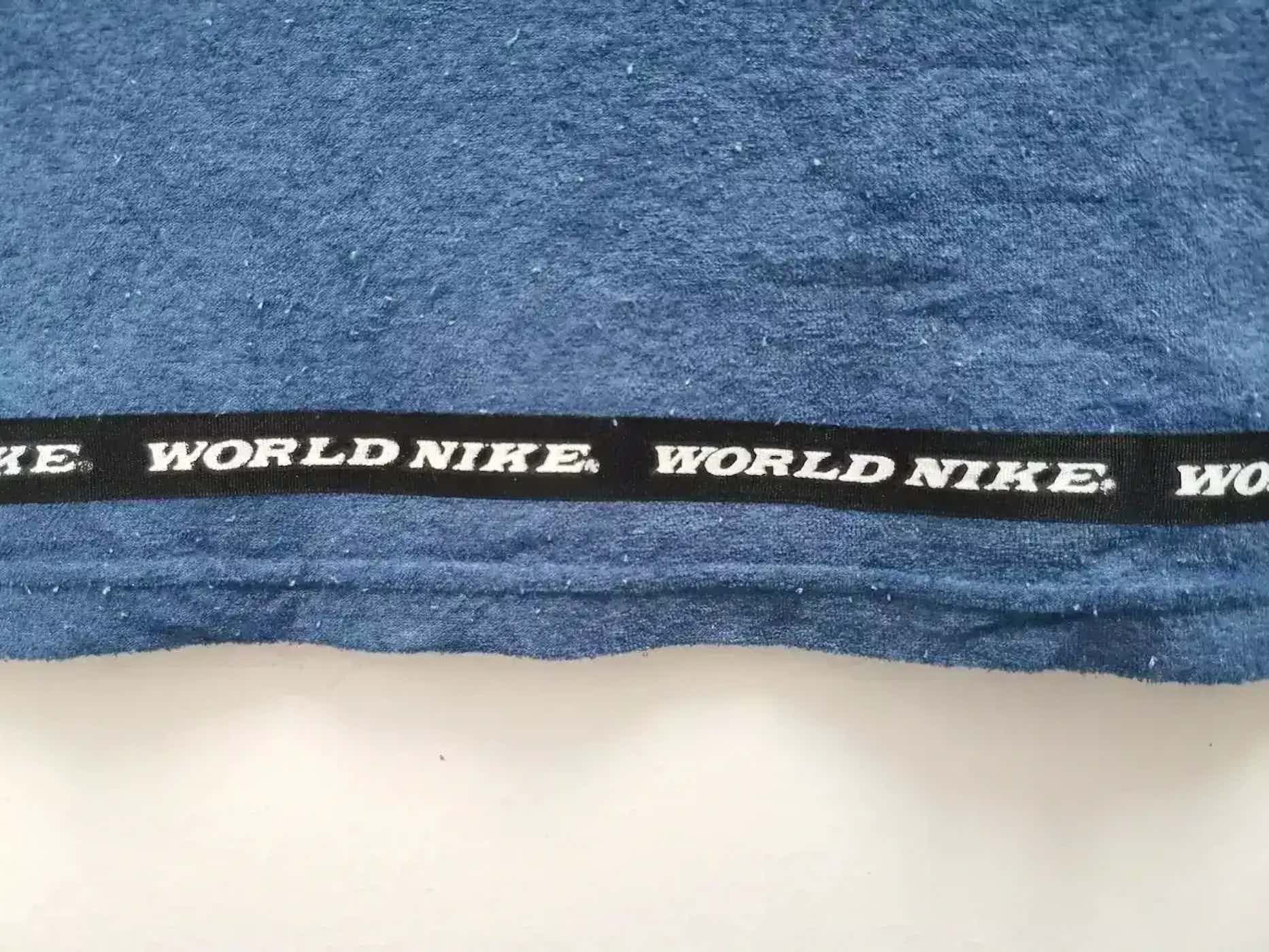 Other Vintage Worldnike Big Logo Sweatshirt Size US L / EU 52-54 / 3 - 4 Thumbnail