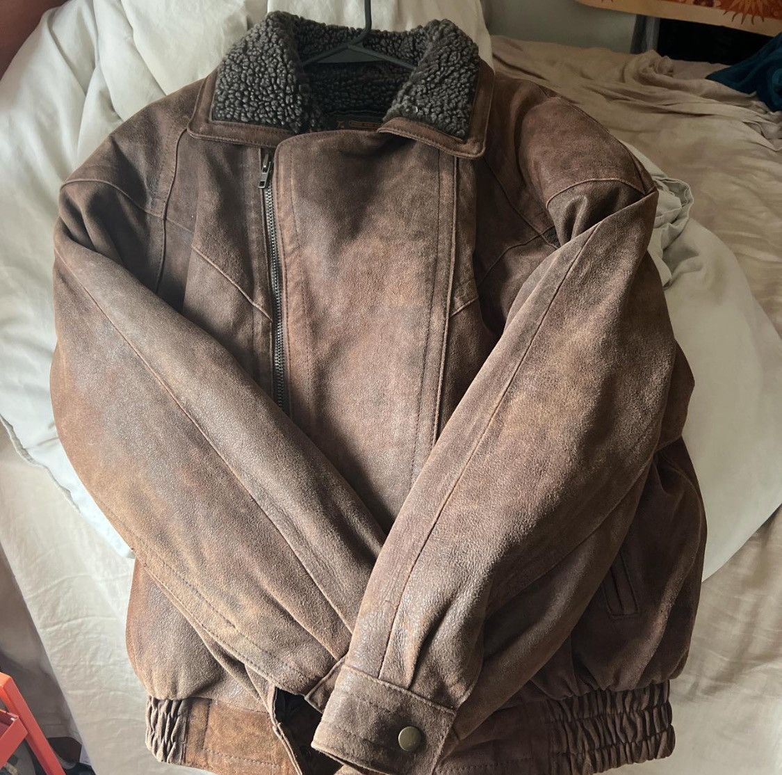 Vintage Vintage Wilson Suede Shearling Bomber Jacket Size US M / EU 48-50 / 2 - 3 Thumbnail