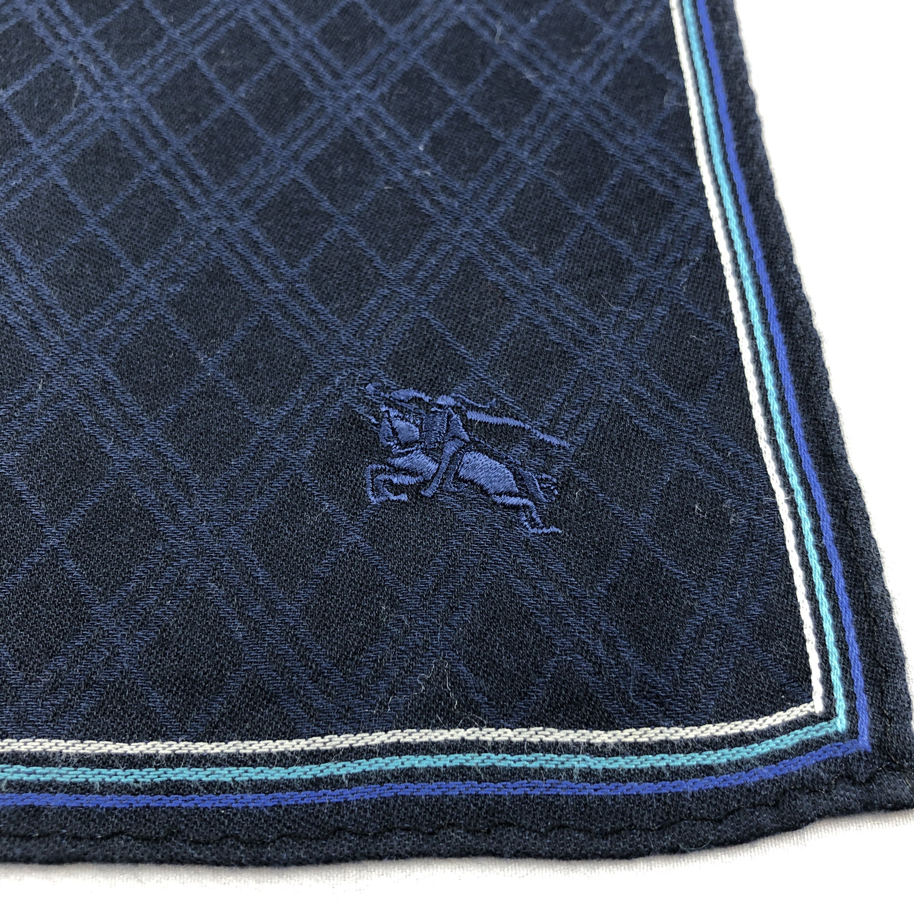 Burberry Burberry Prosum Handkerchief Neckerchief Bandana H3037 Size ONE SIZE - 3 Thumbnail