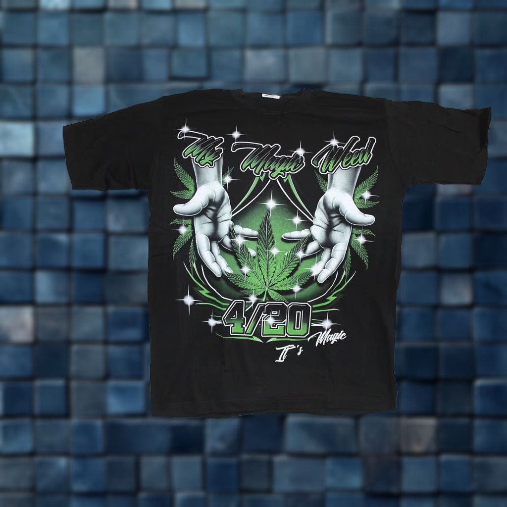 Vintage VINTAGE Marijuana Leaf T-Shirt Men Adult Medium Black Graphic Tee Weed 420 Cannabis 90s Size US M / EU 48-50 / 2 - 1 Thumbnail