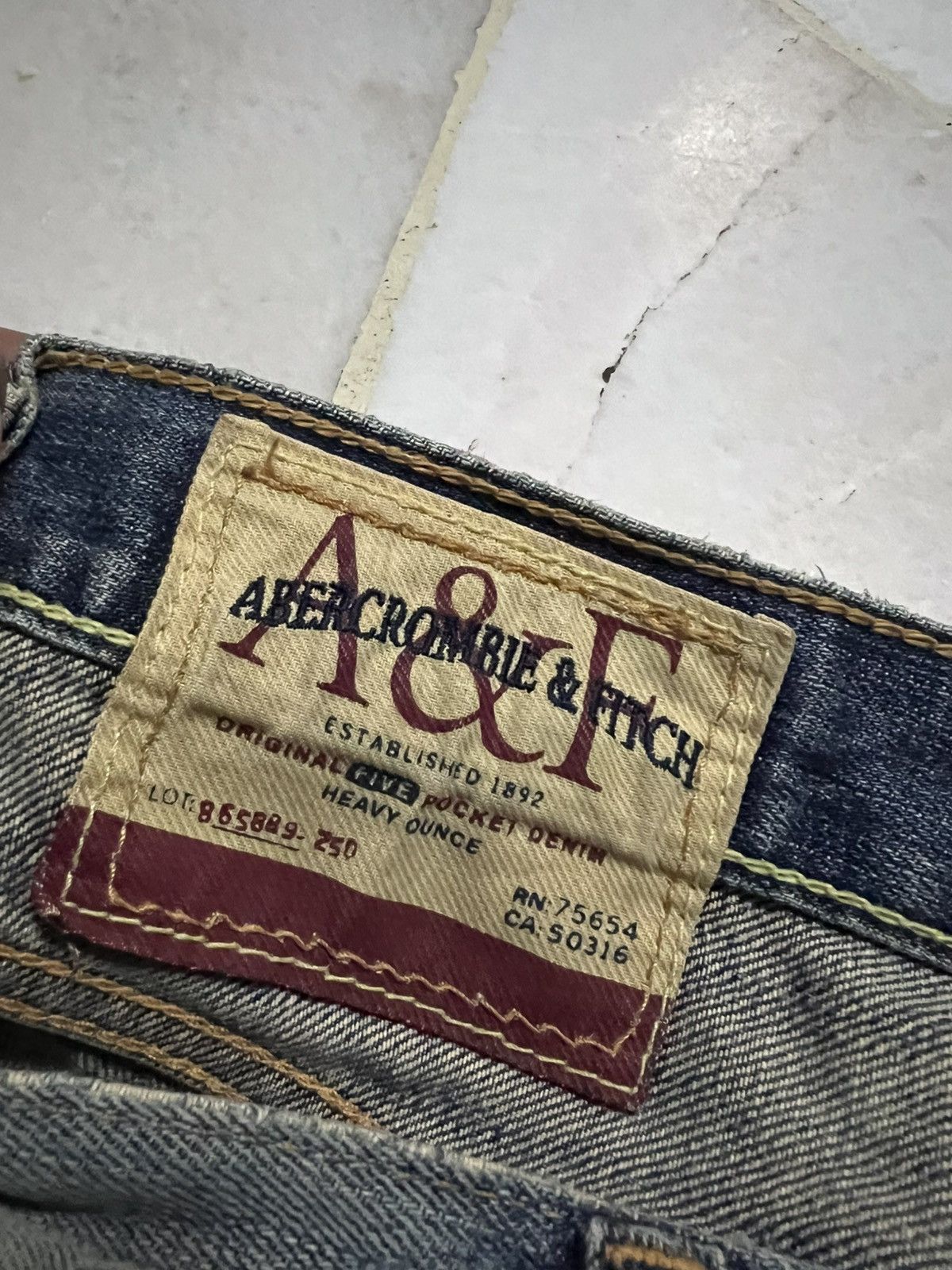 Japanese Brand 💥Flare💥Vintage Abercrombie & Fitch Distress Ripped Jean Size US 32 / EU 48 - 22 Thumbnail