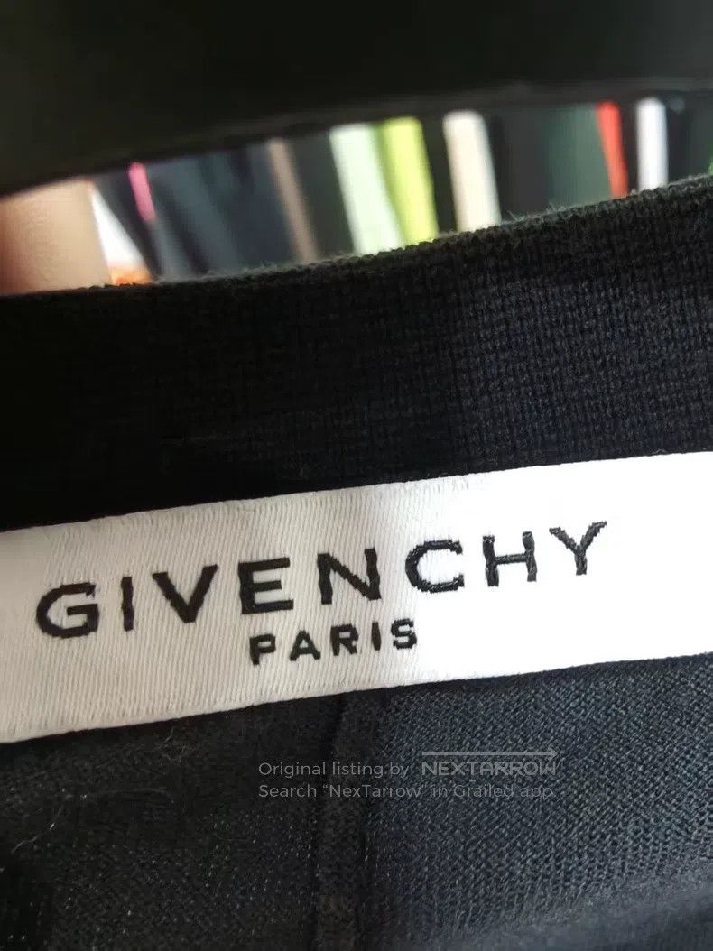 Givenchy Givenchy Short Sleeve T-Shirt Size US S / EU 44-46 / 1 - 3 Thumbnail