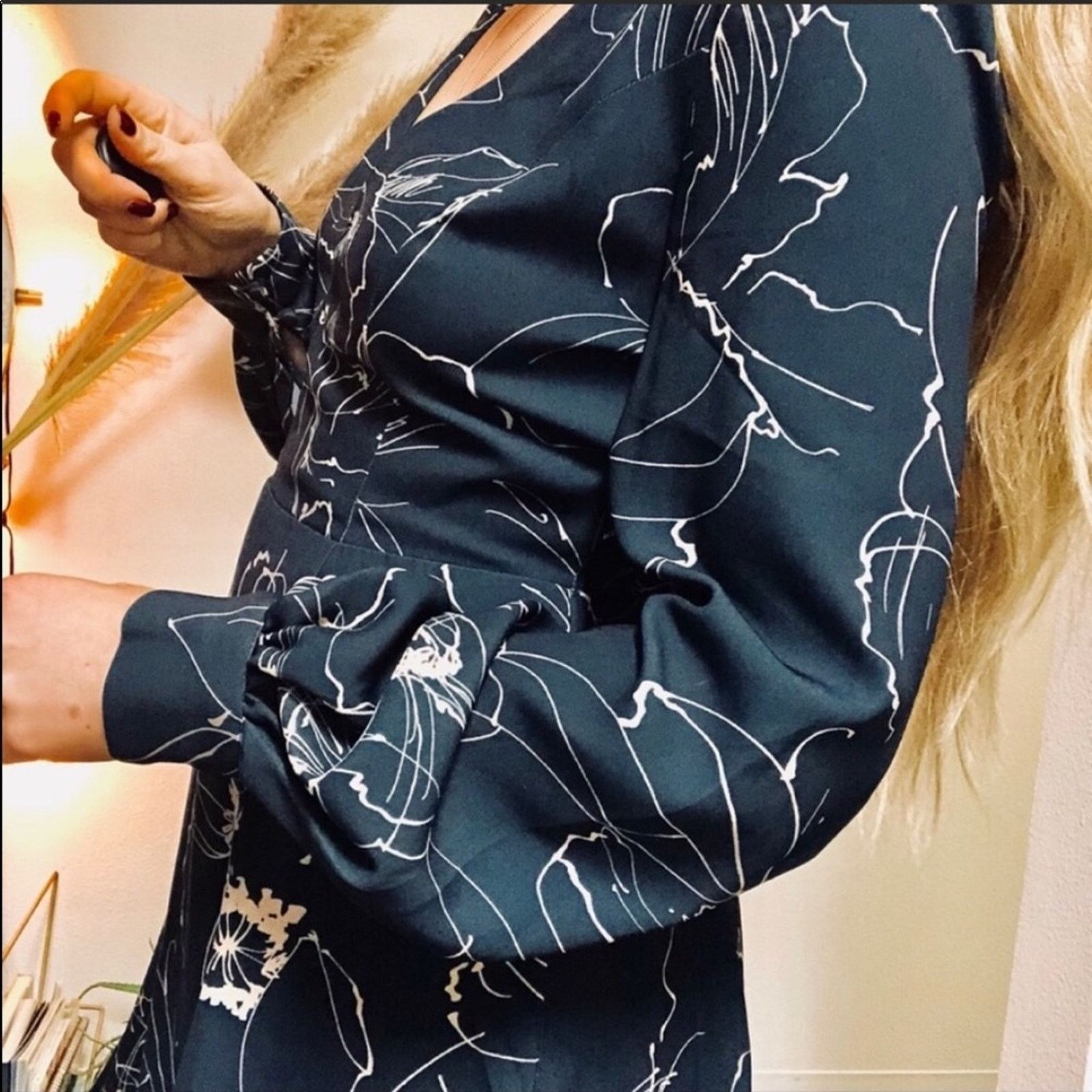 Nordstrom KEEPSAKE Navy Blue Cream Printed Long Open Back Mini Dress L Size L / US 10 / IT 46 - 4 Thumbnail