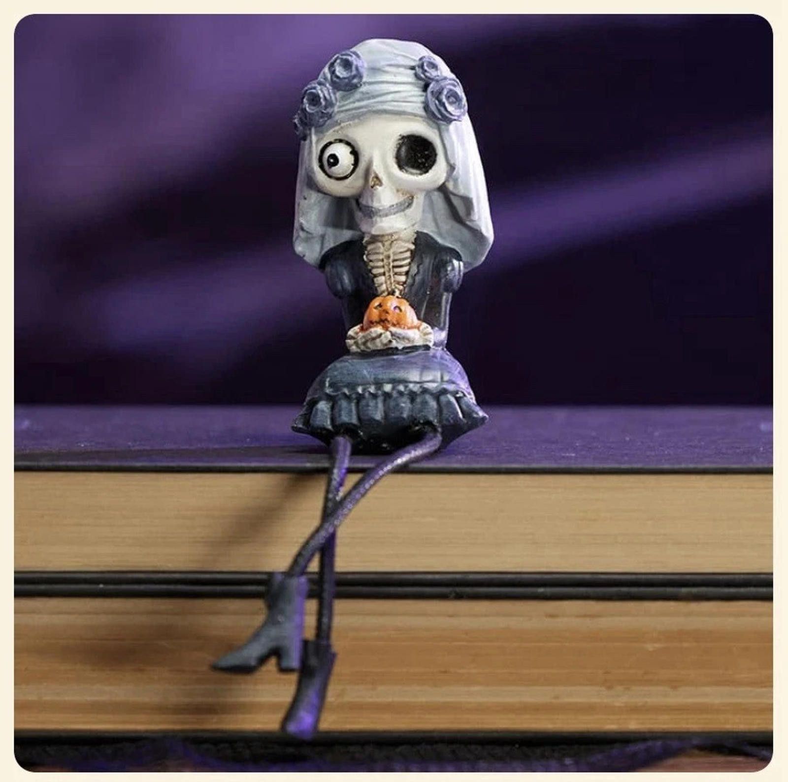 Other Cracker Barrel Skeleton Ghost Bride Dangler Shelf Sitter Size ONE SIZE - 3 Thumbnail