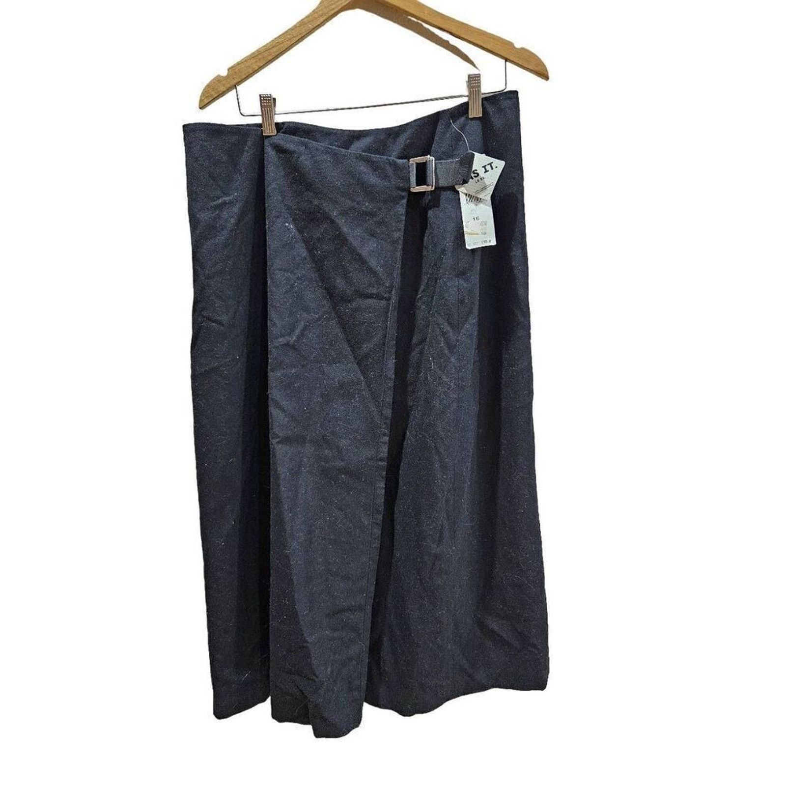 Jones New York Jones New York Signature 16 skirt Size 38" / US 16 / IT 52 - 1 Thumbnail