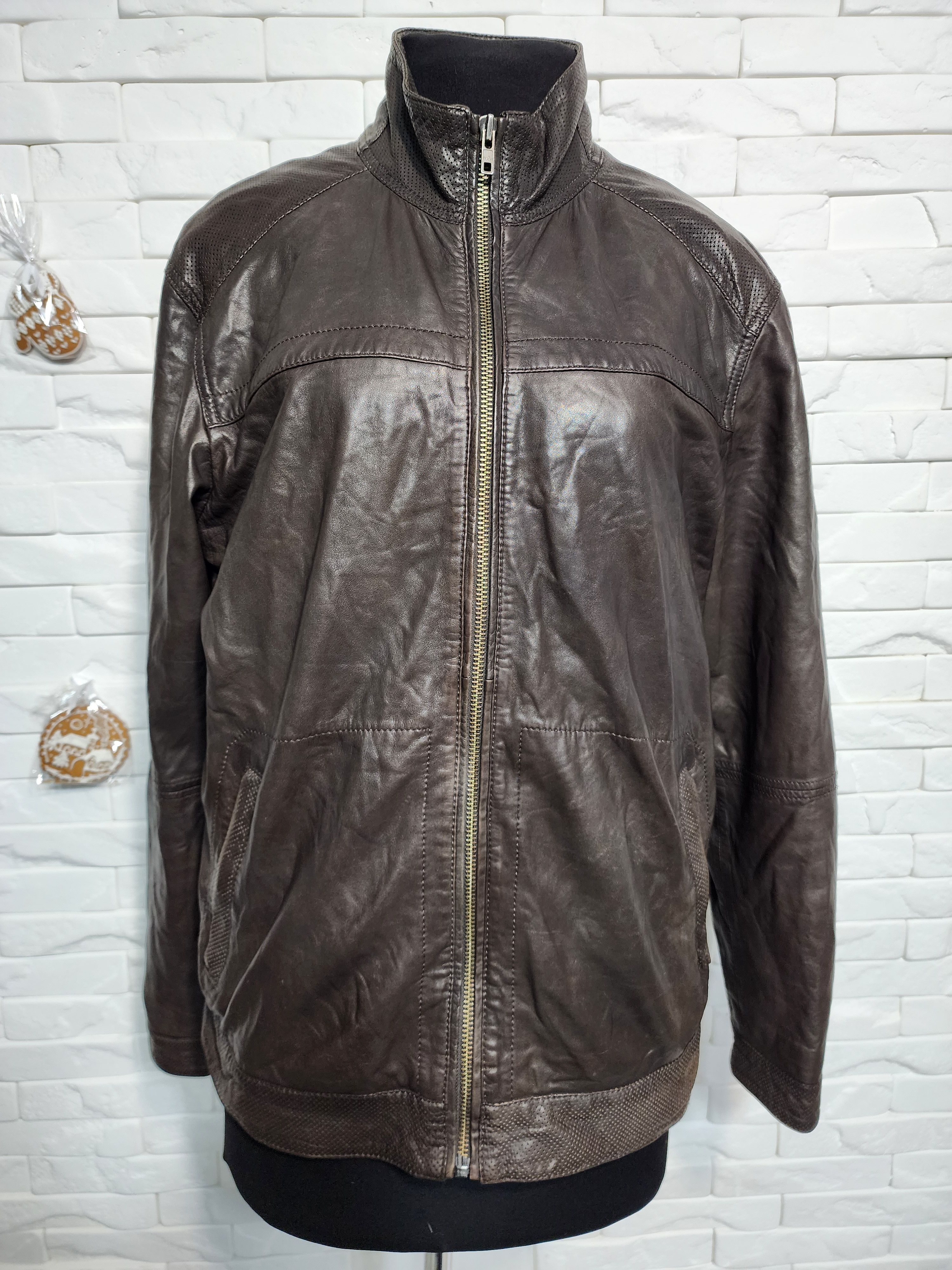 Other Brown Genuine Leather Jacket: Men's Outerwear Size US M / EU 48-50 / 2 - 1 Thumbnail