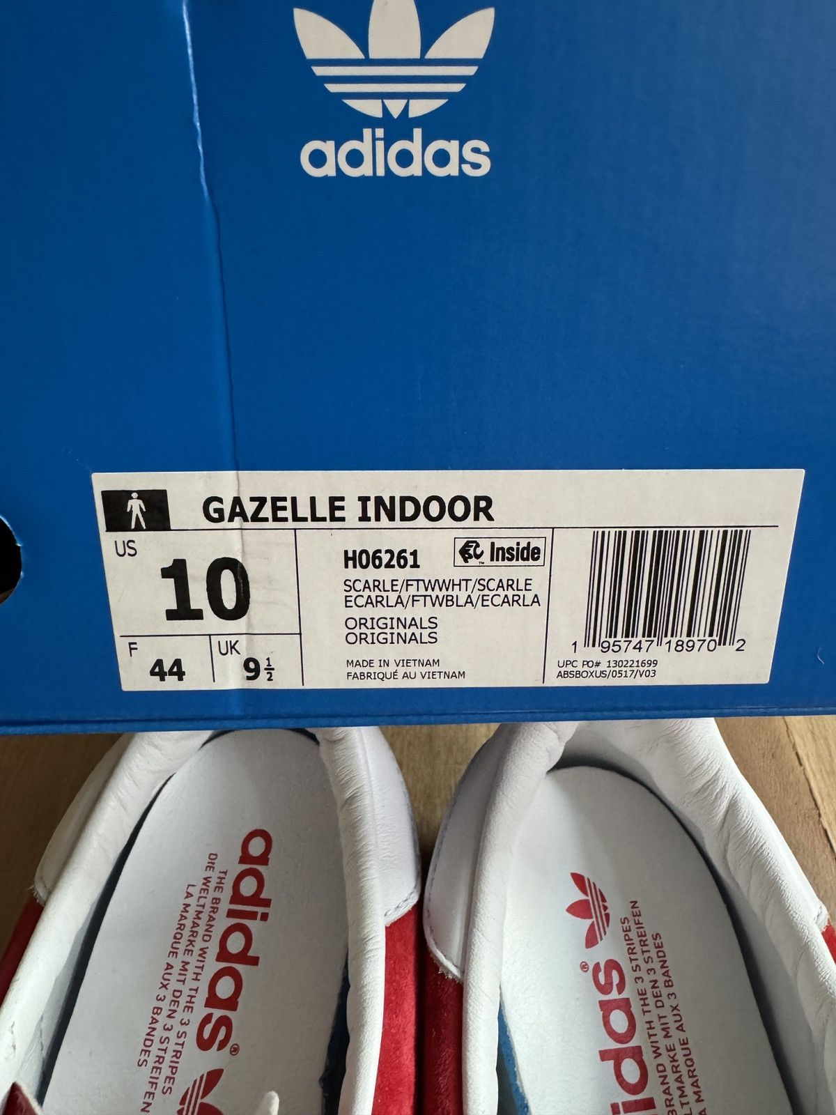 Adidas Adidas Gazelle Indoor Red Suede Size US 10 / EU 43 - 4 Thumbnail