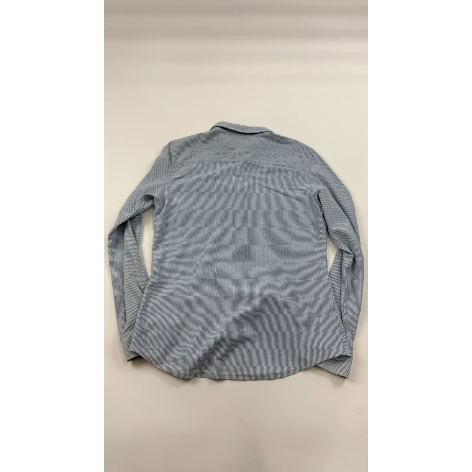 Michael Kors Michael Kors Button-Up Shirt Mens Medium Blue Striped Slim Fit Collared Size US M / EU 48-50 / 2 - 2 Thumbnail