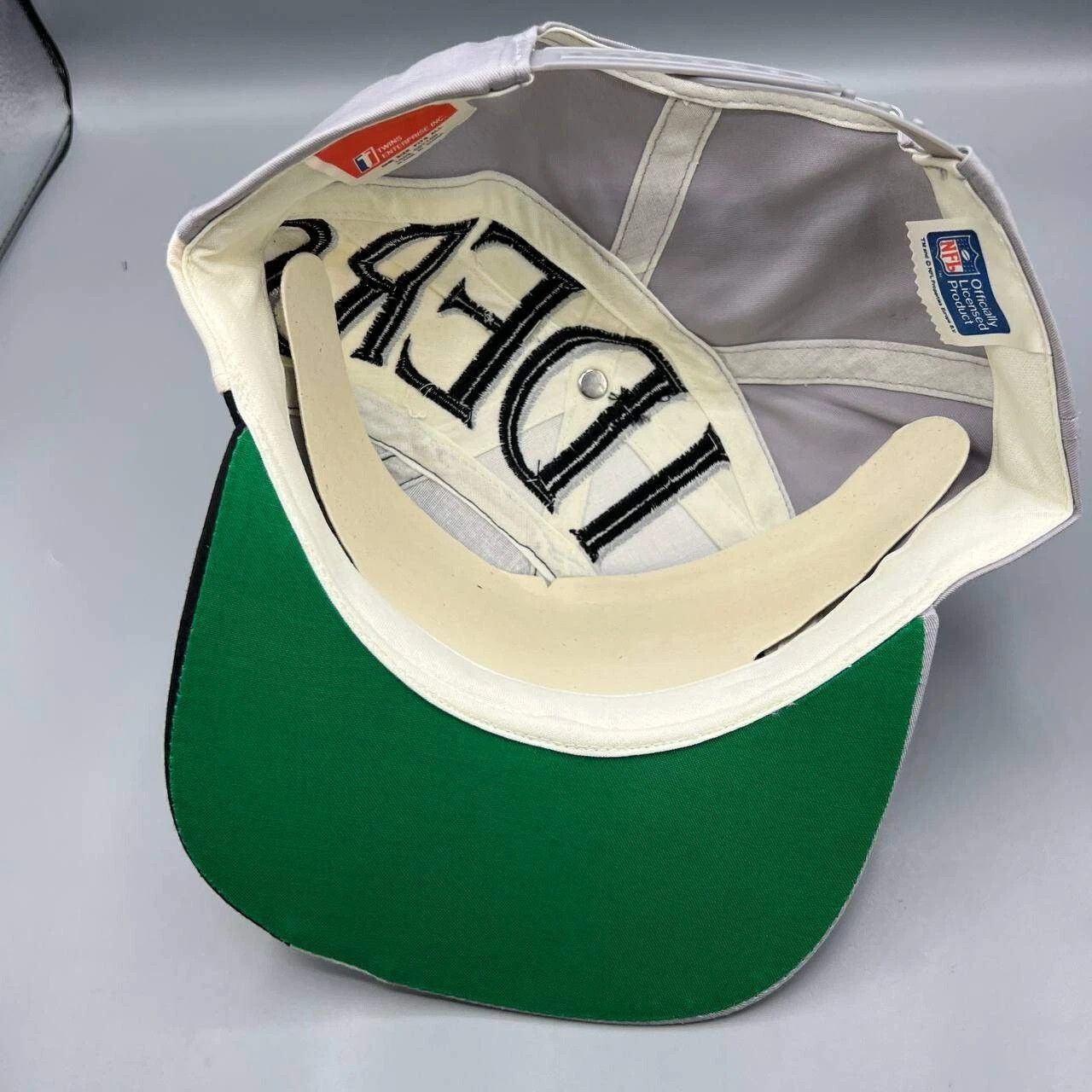 Twins Enterprise Inc. × Vintage Las Vegas Raiders Hat Men Twins Enterprise NFL Snap Back Cap Size ONE SIZE - 3 Thumbnail