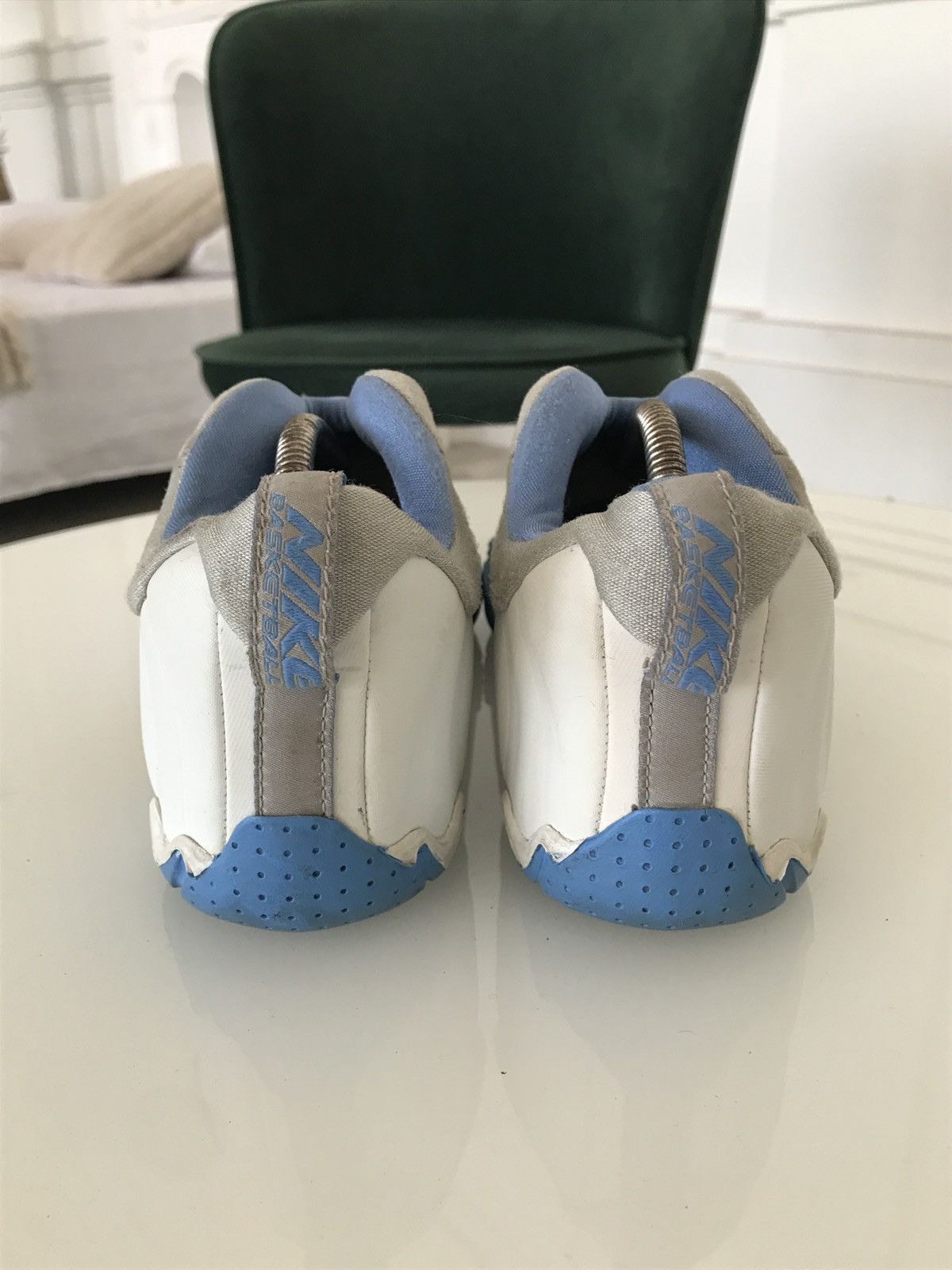 Nike Vintage Nike Shoes Basketball Embroiled Swoosh Size 40 Size US 7 / EU 40 - 4 Thumbnail