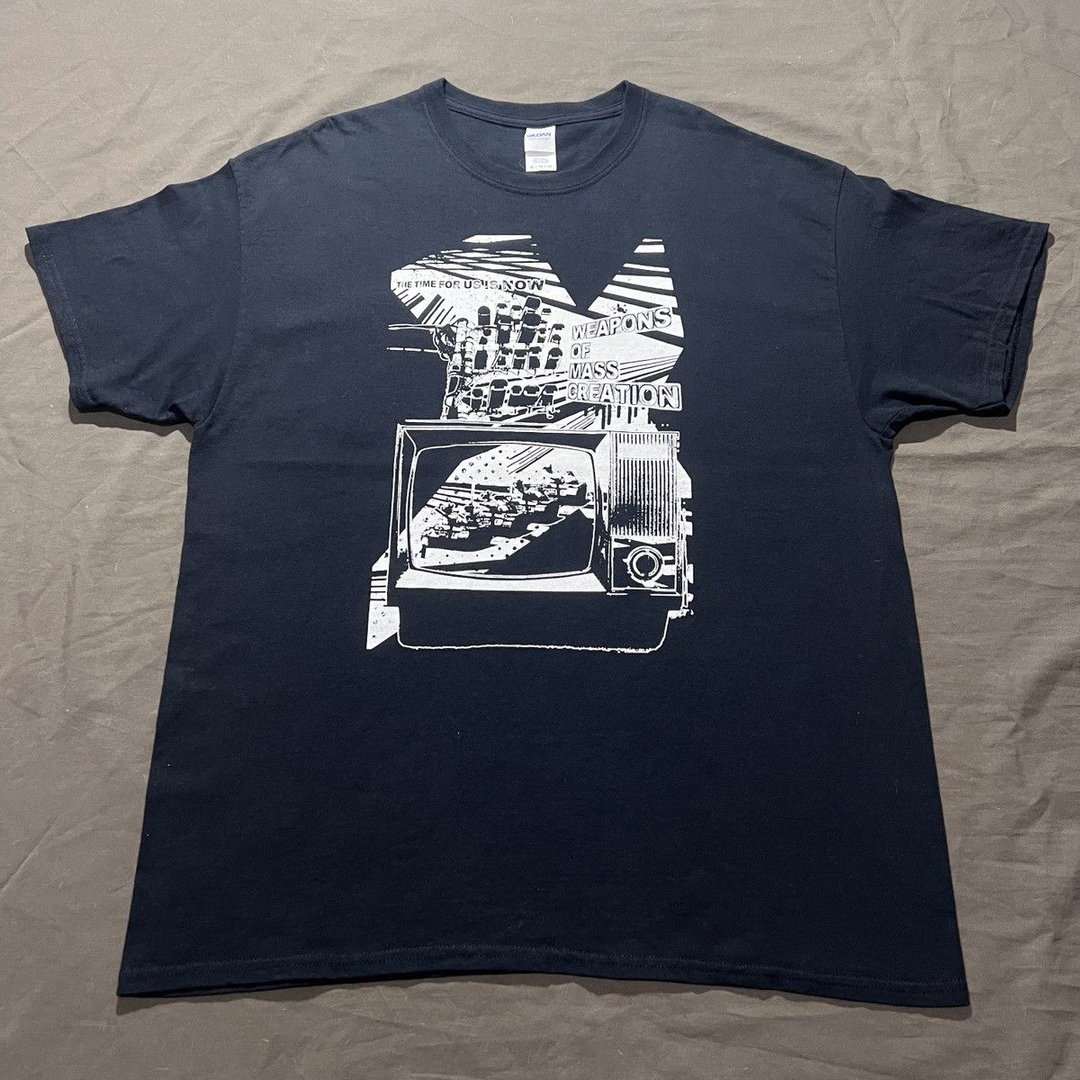 Band Tees Weapons of Mass Creation WOMC TEE XL SOUL HIPHOP FUNK Size US XL / EU 56 / 4 - 2 Thumbnail
