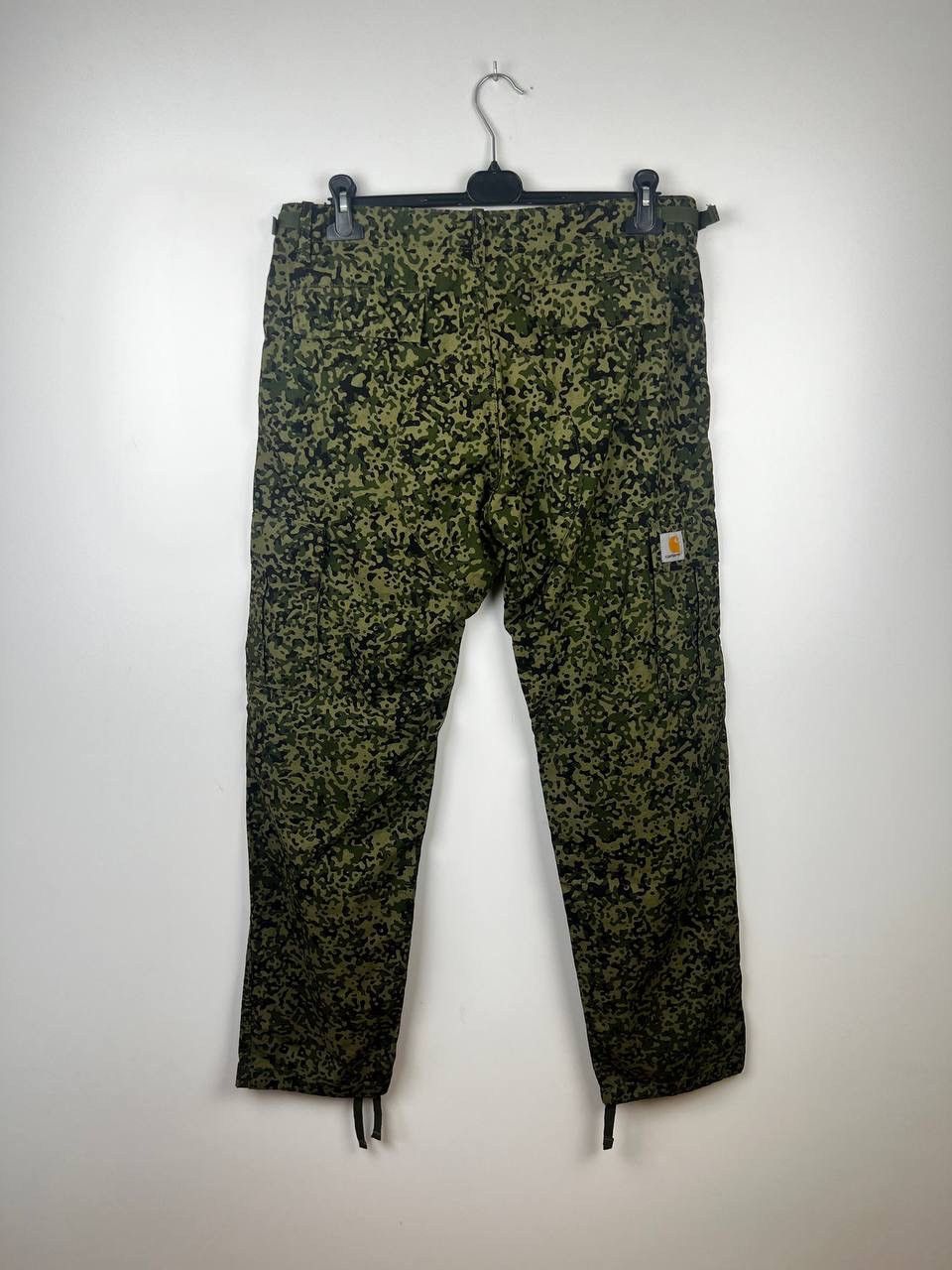 Carhartt Carhartt streetwear camo aviation cargo pants size 33/32 Size US 33 - 2 Thumbnail