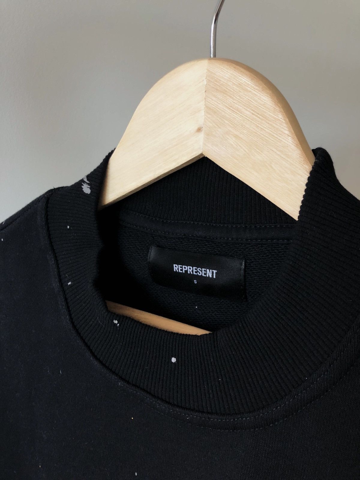 Represent Clo. Represent Bespoke commissions sweatshirt Big logo size S Size US S / EU 44-46 / 1 - 9 Thumbnail