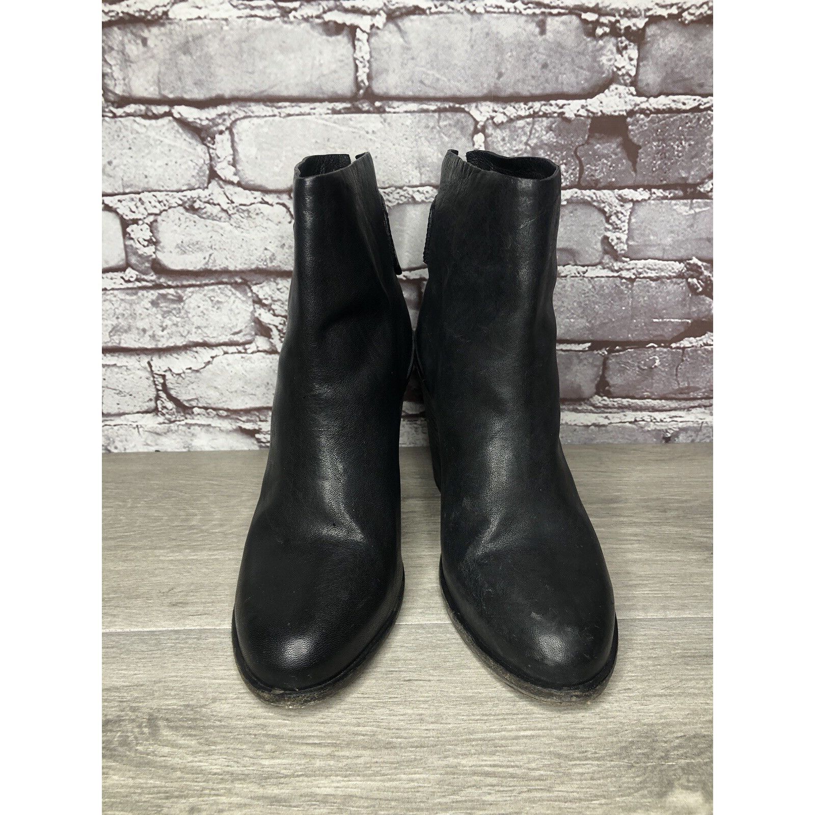 Rag & Bone Rag & Bone Black Leather Ankle Back Zip Heel Booties Women S Size US 9 / IT 39 - 18 Thumbnail